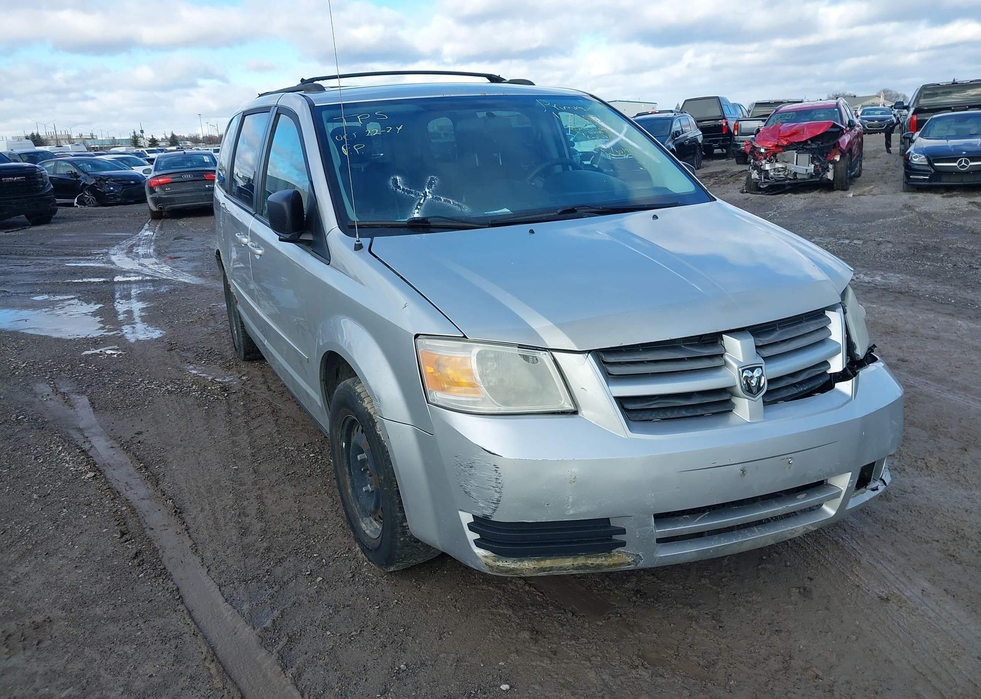 2010 DODGE GRAND CARAVAN SE