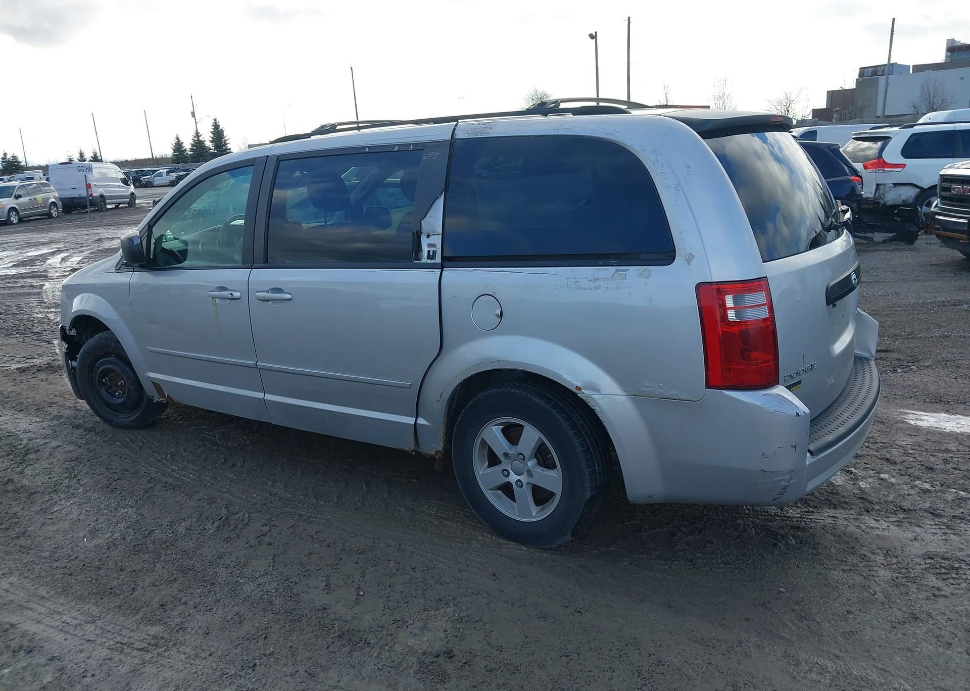 2010 DODGE GRAND CARAVAN SE