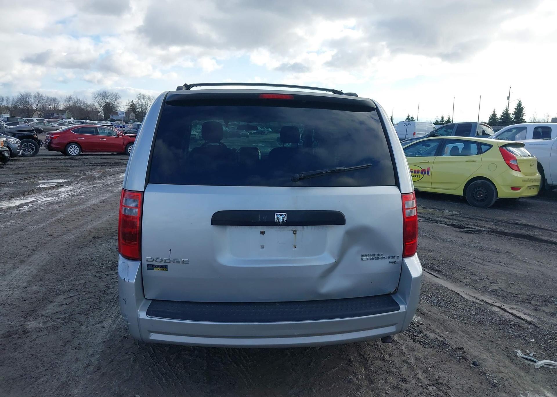2010 DODGE GRAND CARAVAN SE