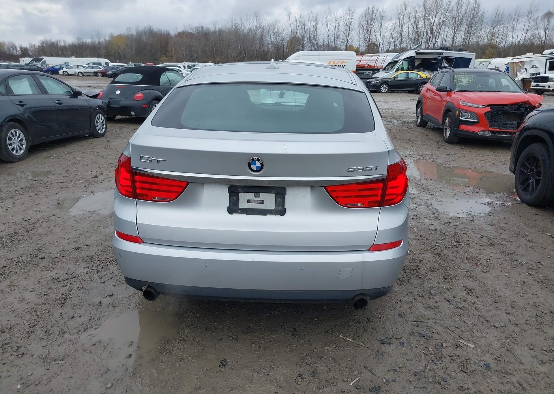2011 BMW 5 SERIES GRAN TURISMO