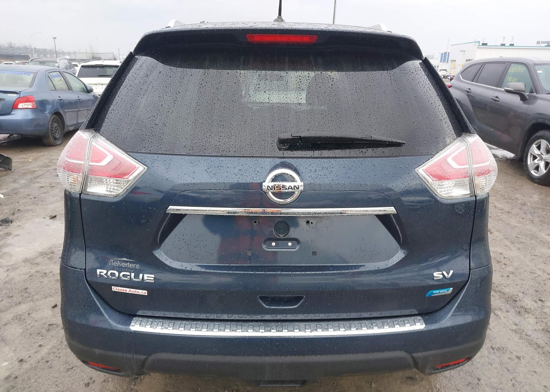 2015 NISSAN ROGUE
