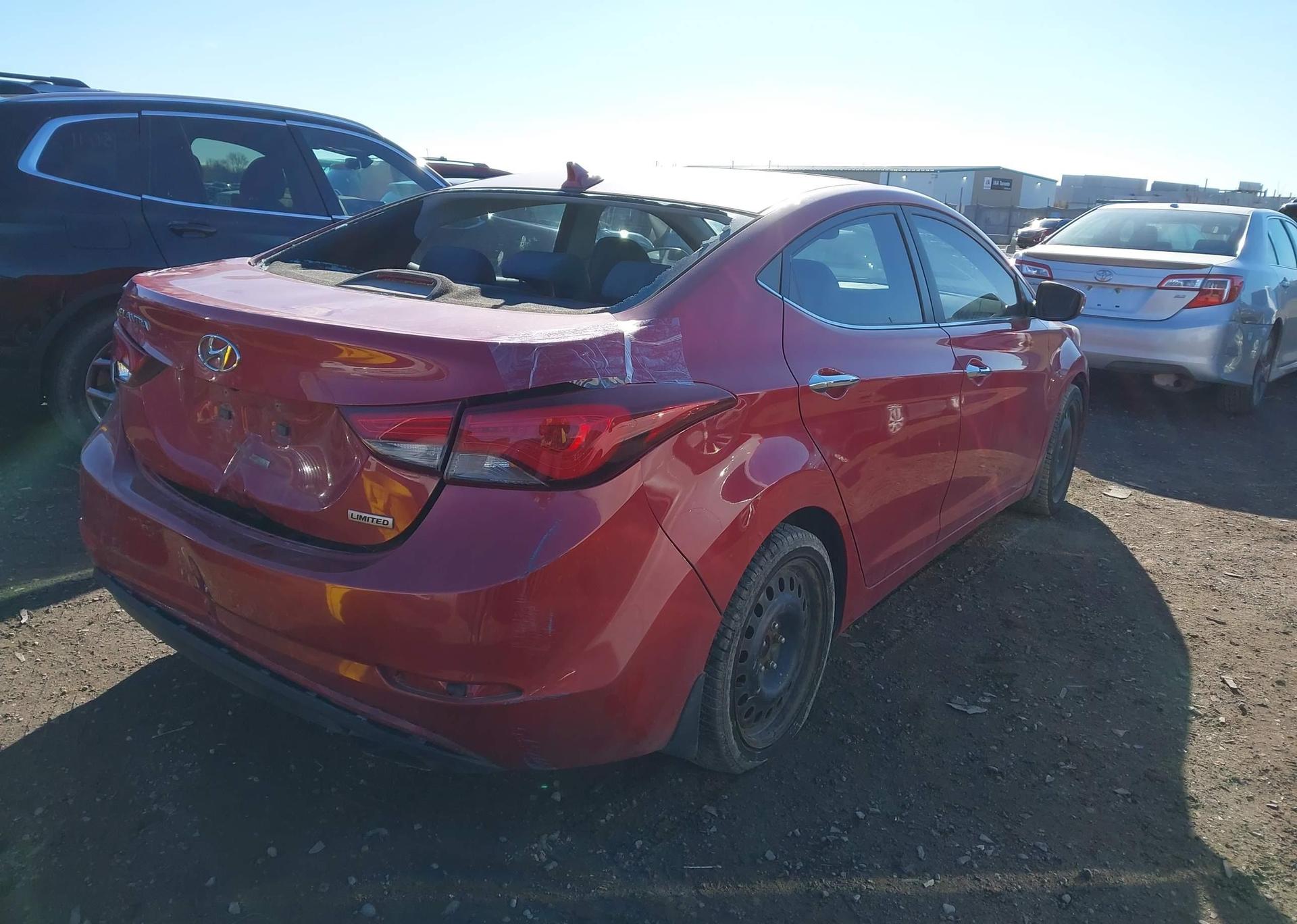 2014 HYUNDAI ELANTRA SE