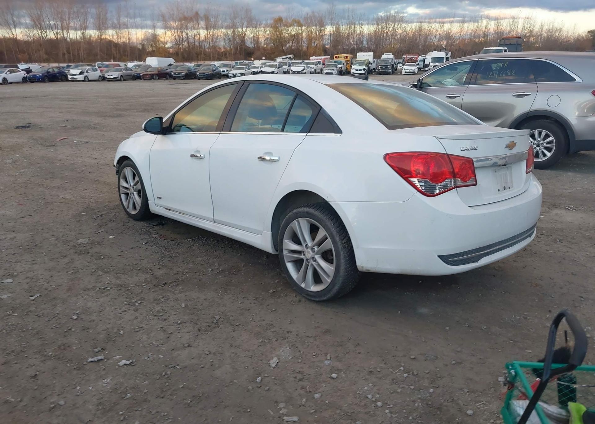 2014 CHEVROLET CRUZE