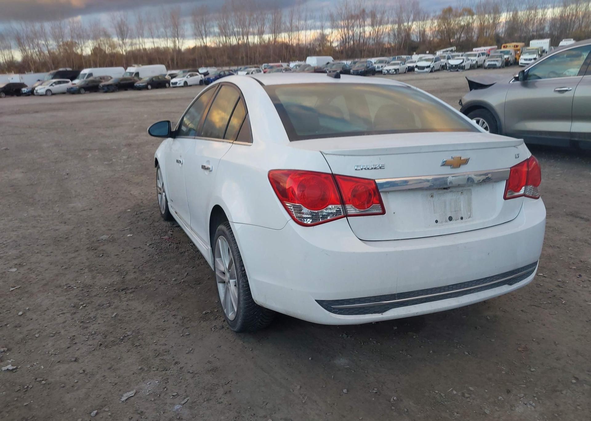 2014 CHEVROLET CRUZE