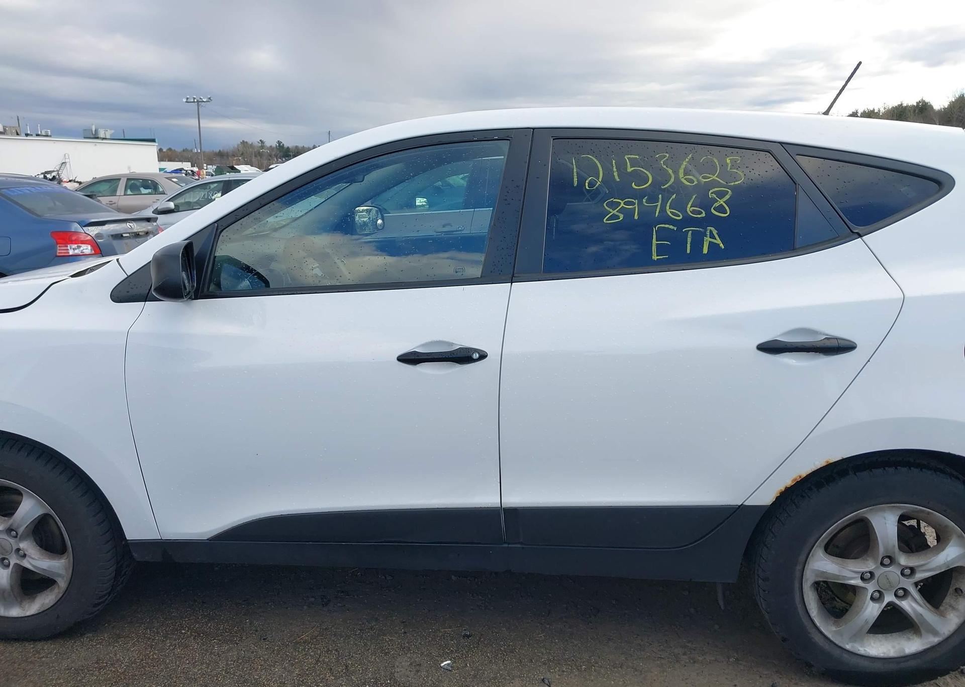 2014 HYUNDAI TUCSON