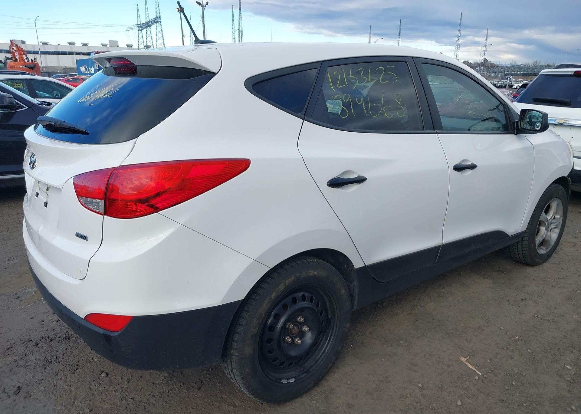 2014 HYUNDAI TUCSON