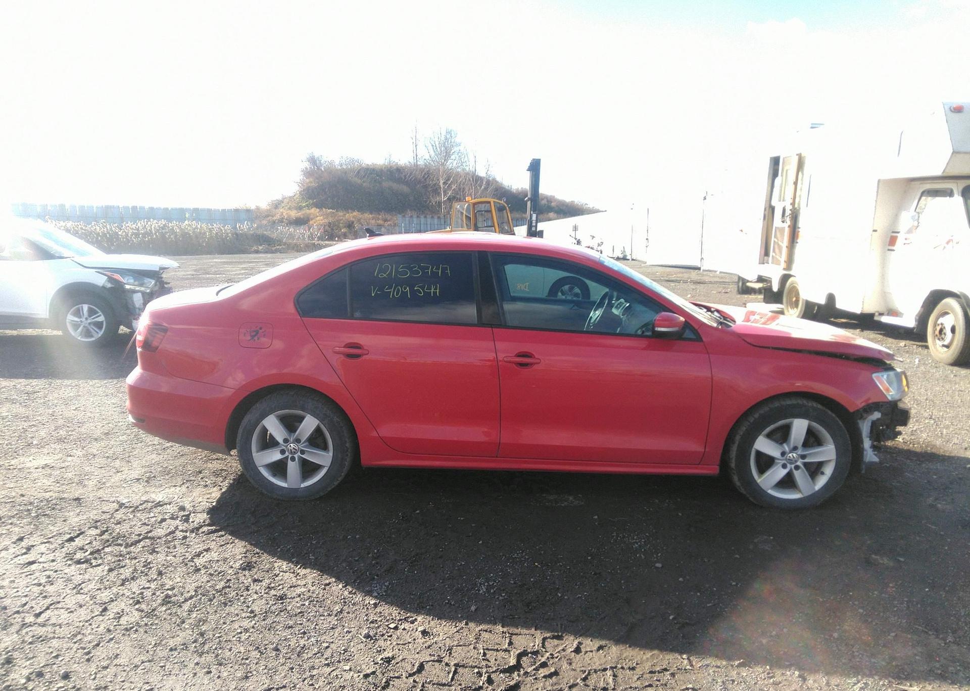 2016 VOLKSWAGEN JETTA