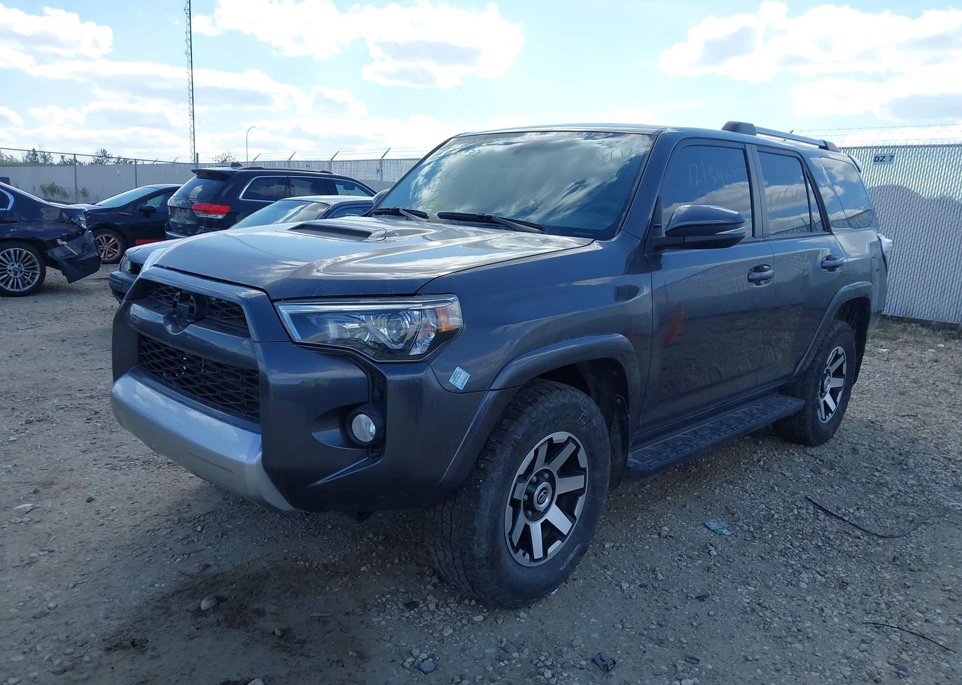 2017 TOYOTA 4RUNNER SR5 PREM