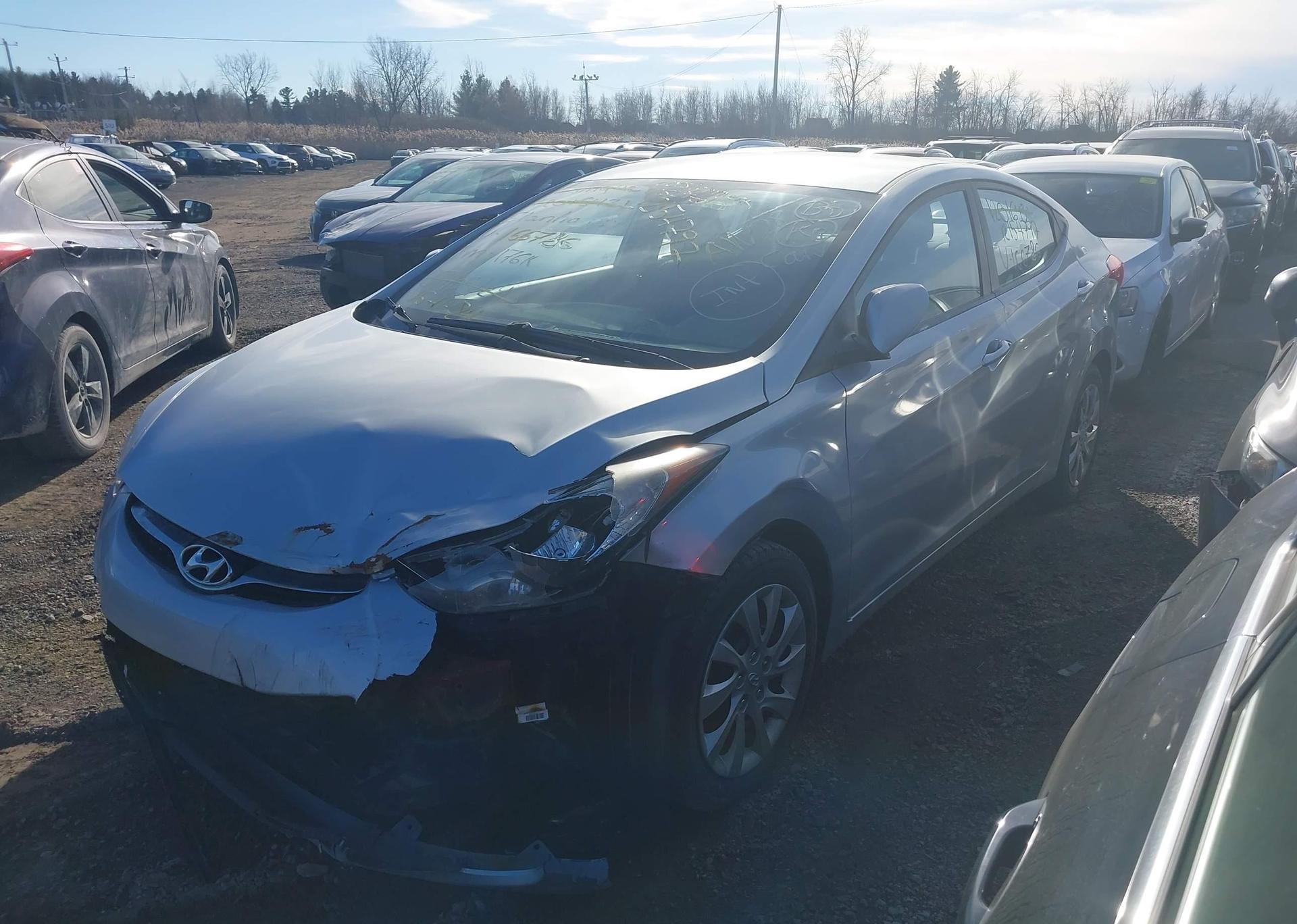 2013 HYUNDAI ELANTRA GL