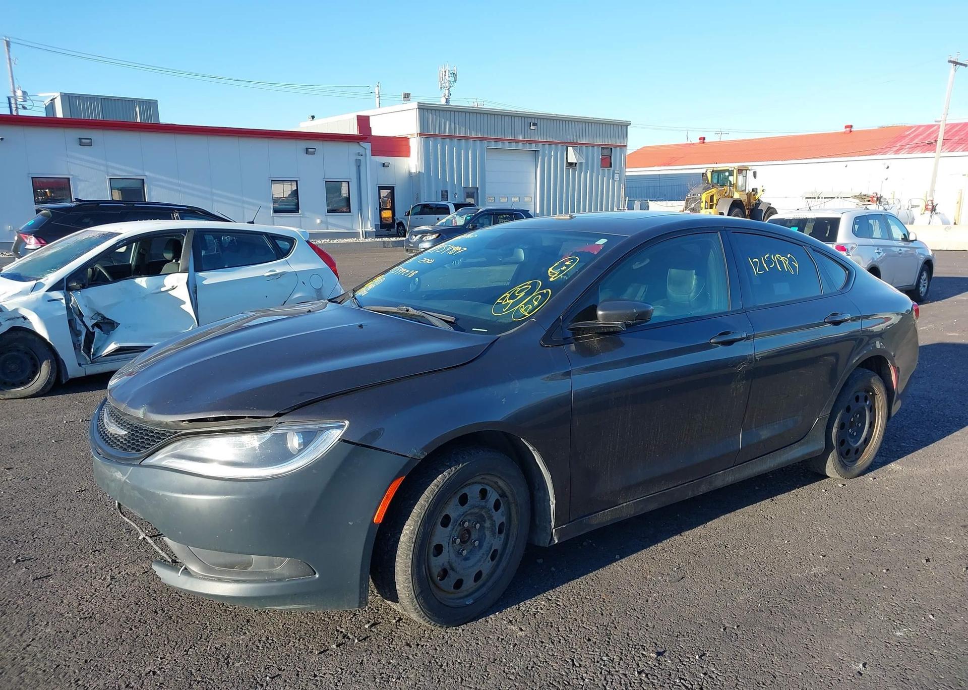 2015 CHRYSLER 200