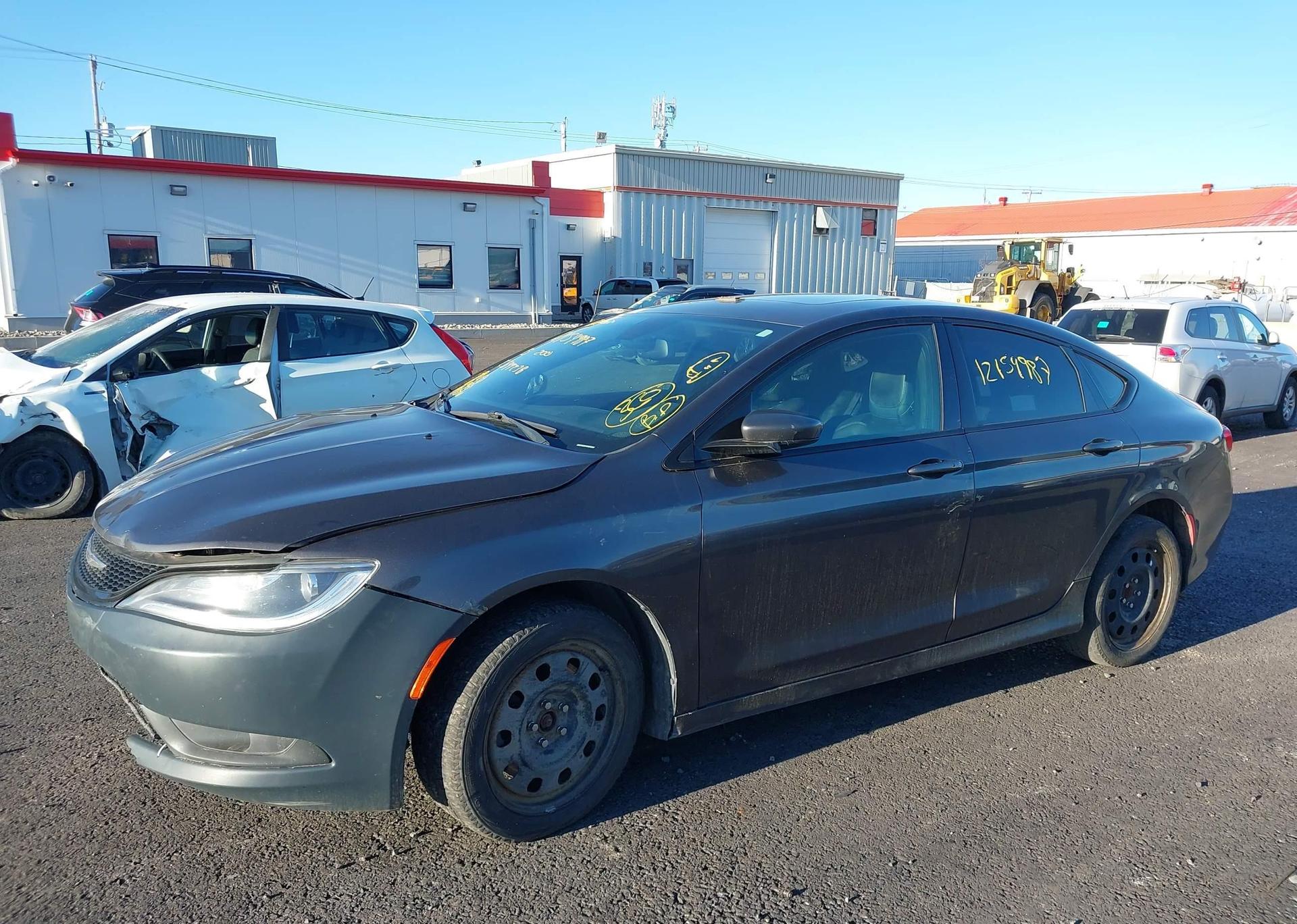 2015 CHRYSLER 200