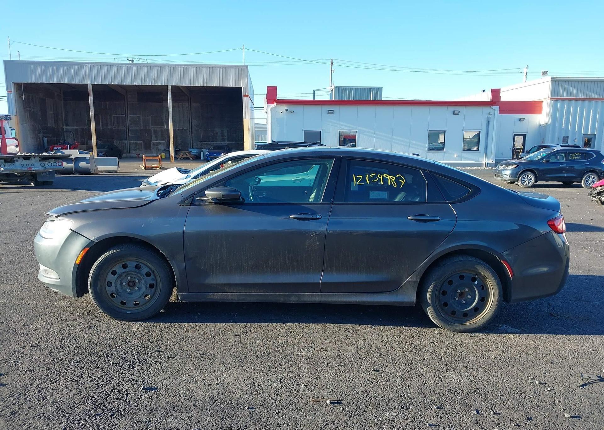 2015 CHRYSLER 200