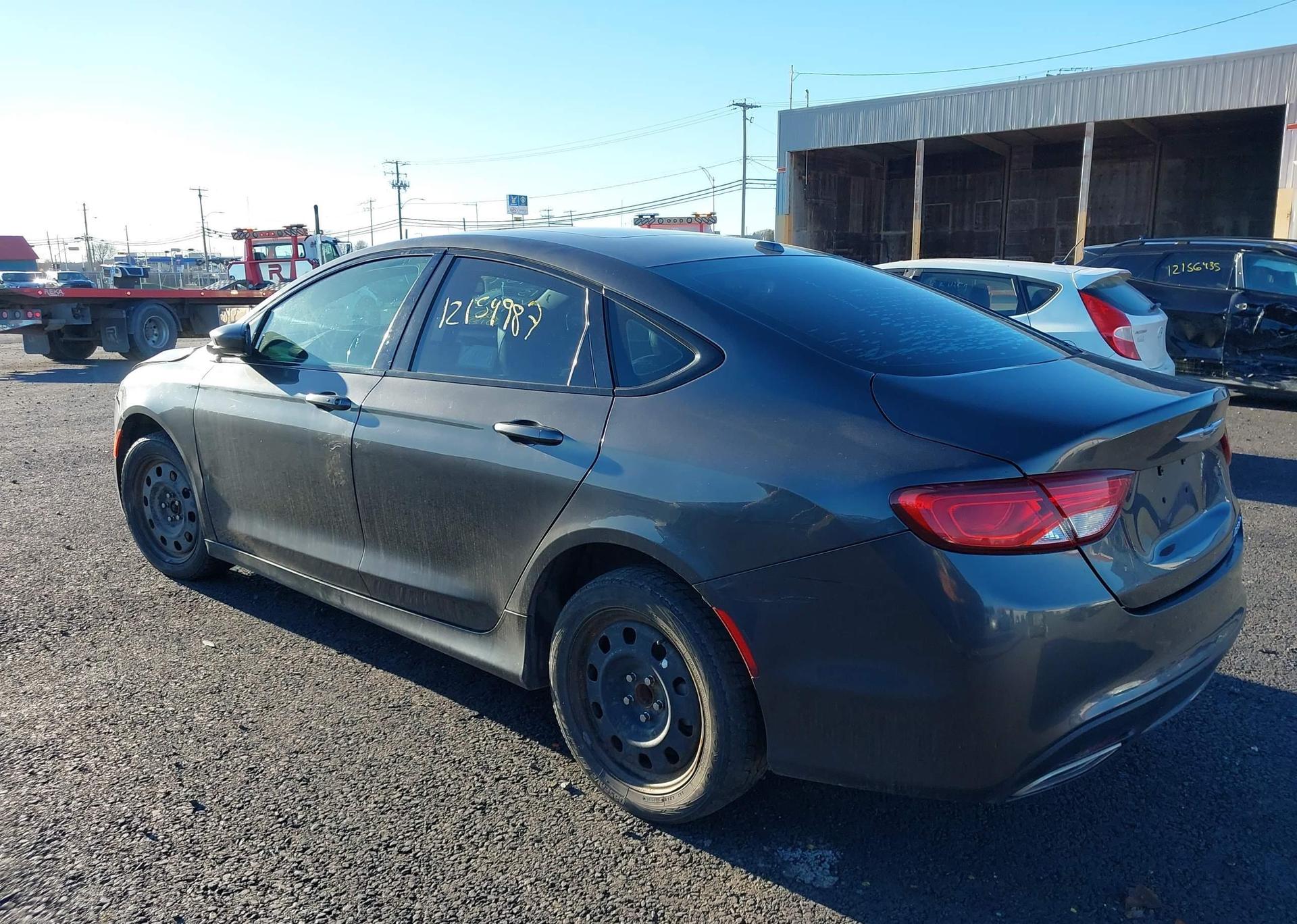 2015 CHRYSLER 200