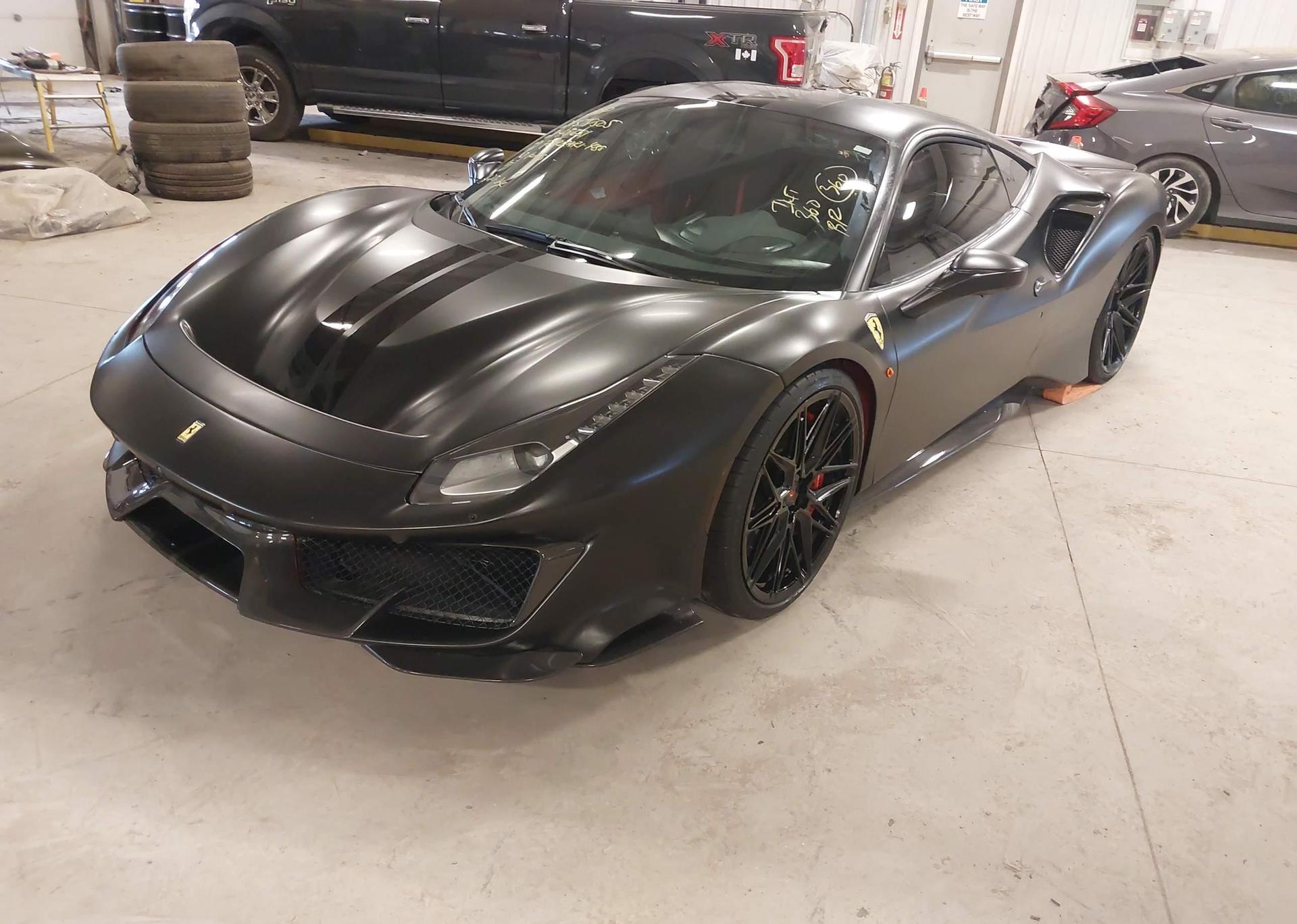 2019 Ferrari 488 PISTA