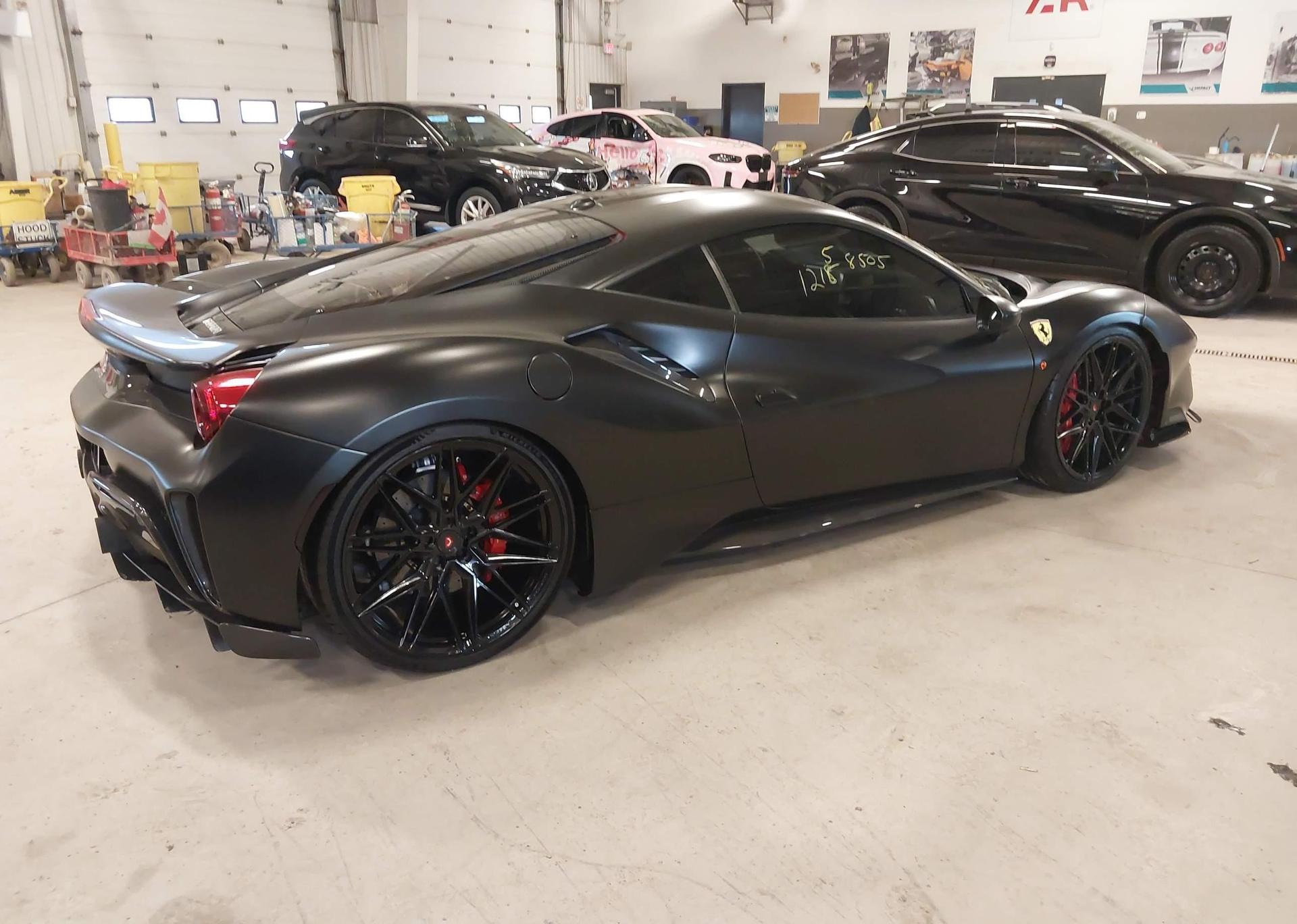 2019 Ferrari 488 PISTA
