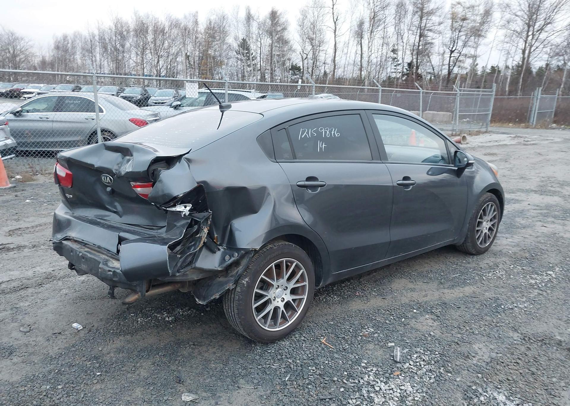 2014 KIA rio ex