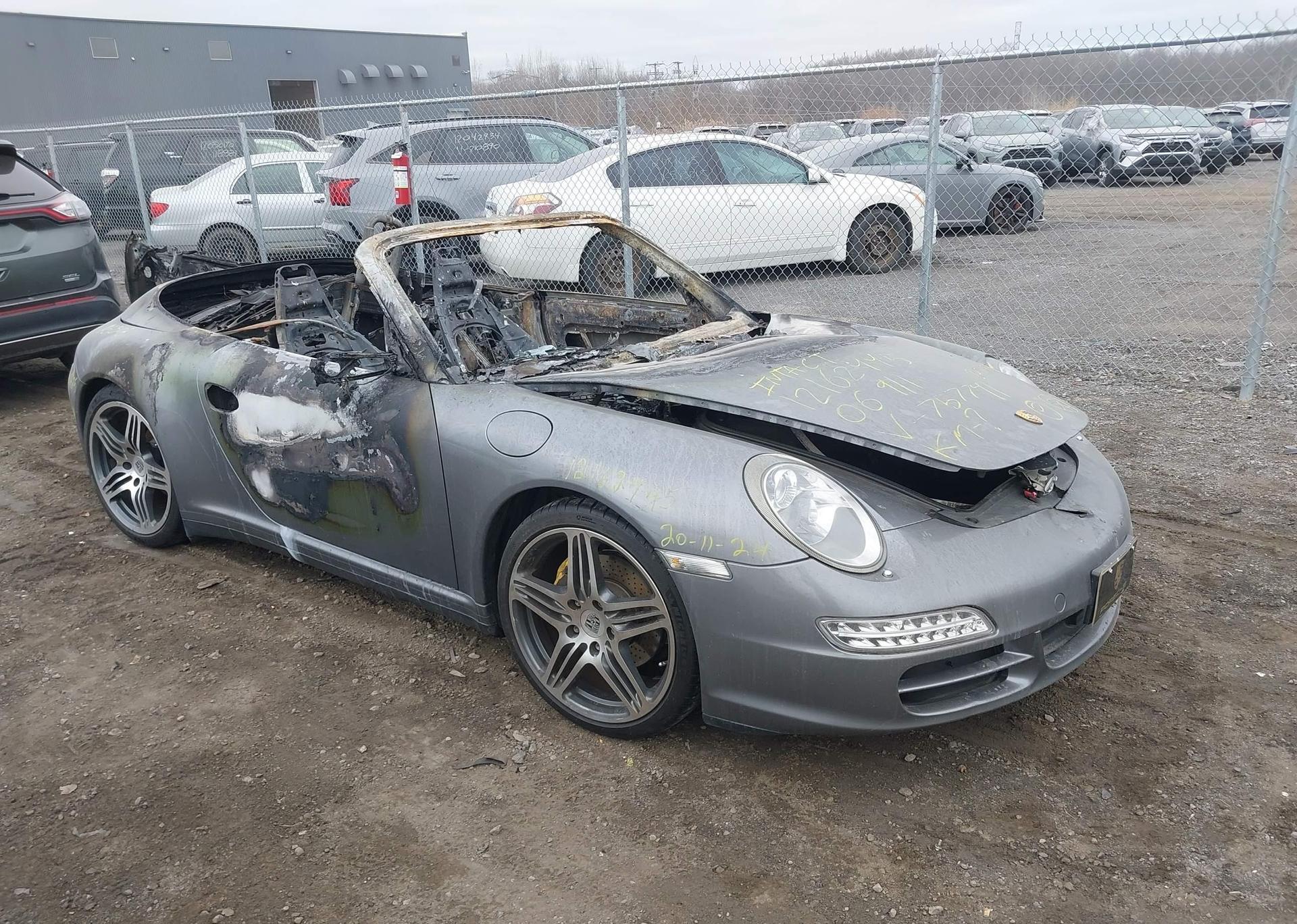 2006 PORSCHE 911