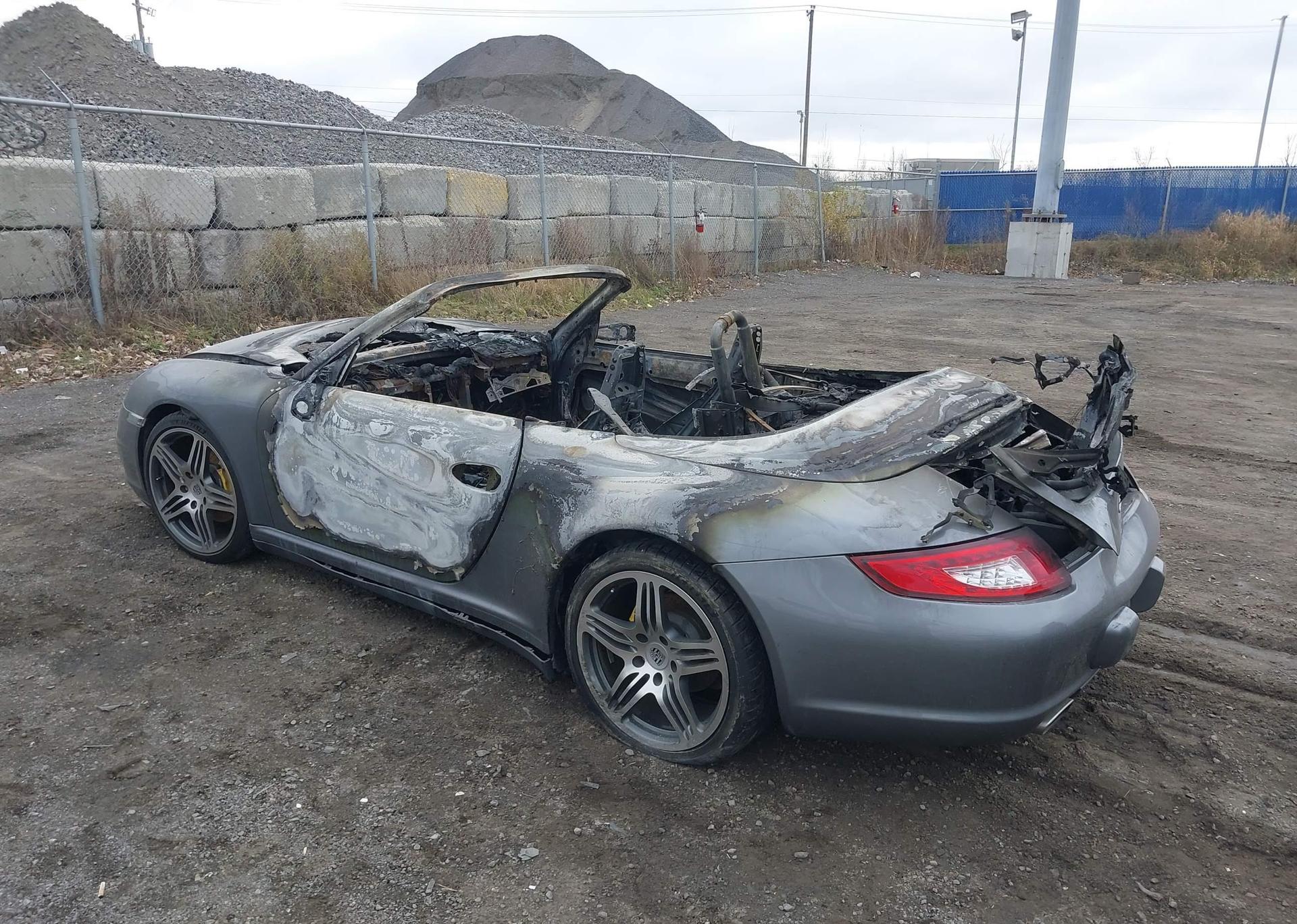 2006 PORSCHE 911
