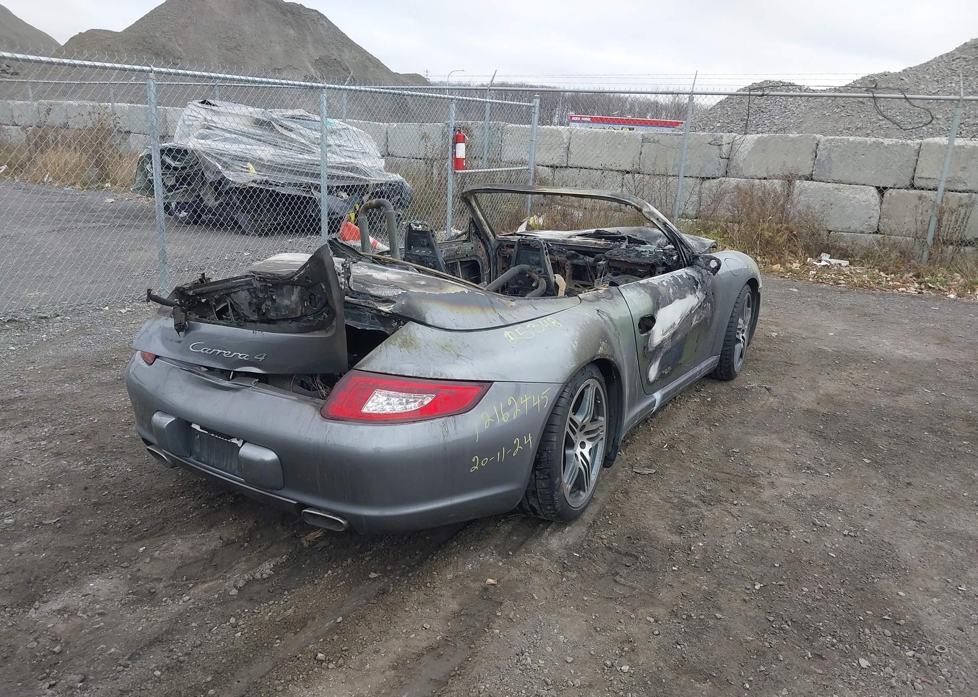 2006 PORSCHE 911