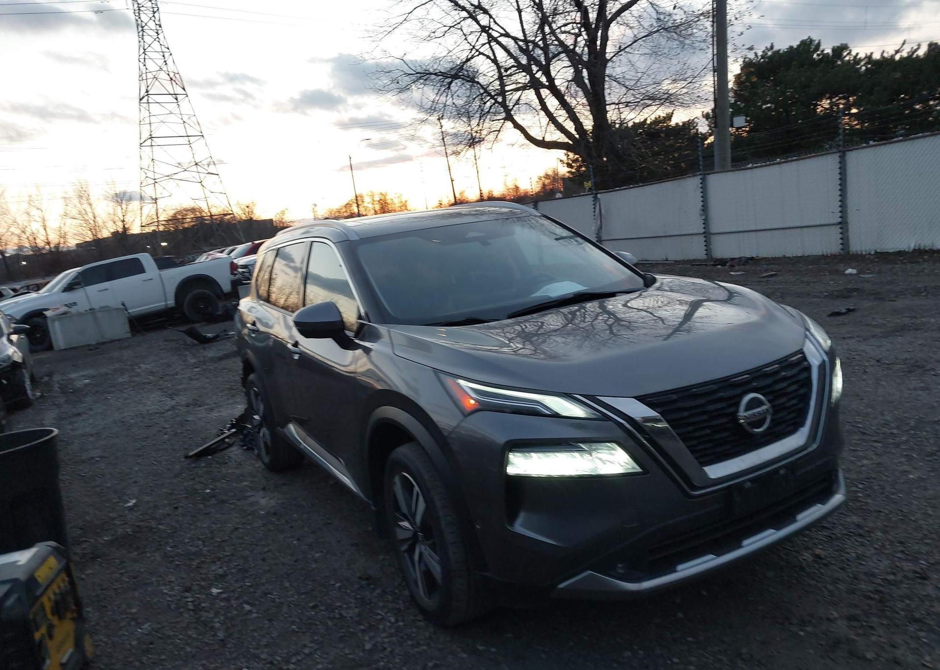 2021 NISSAN ROGUE