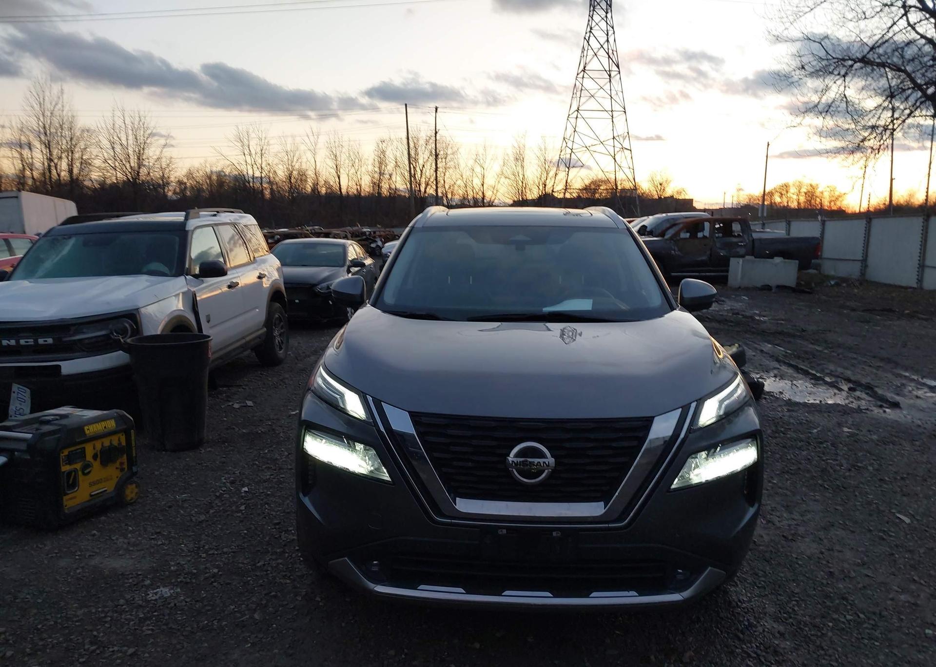 2021 NISSAN ROGUE