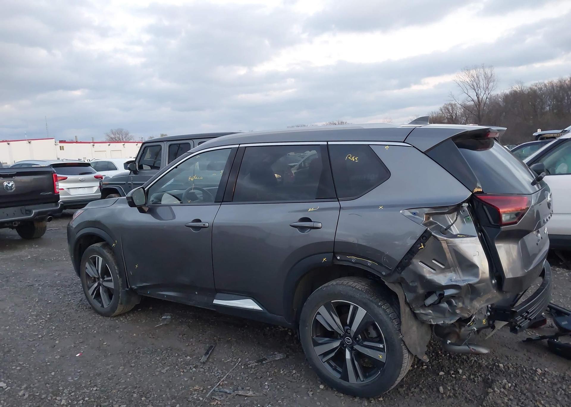2021 NISSAN ROGUE