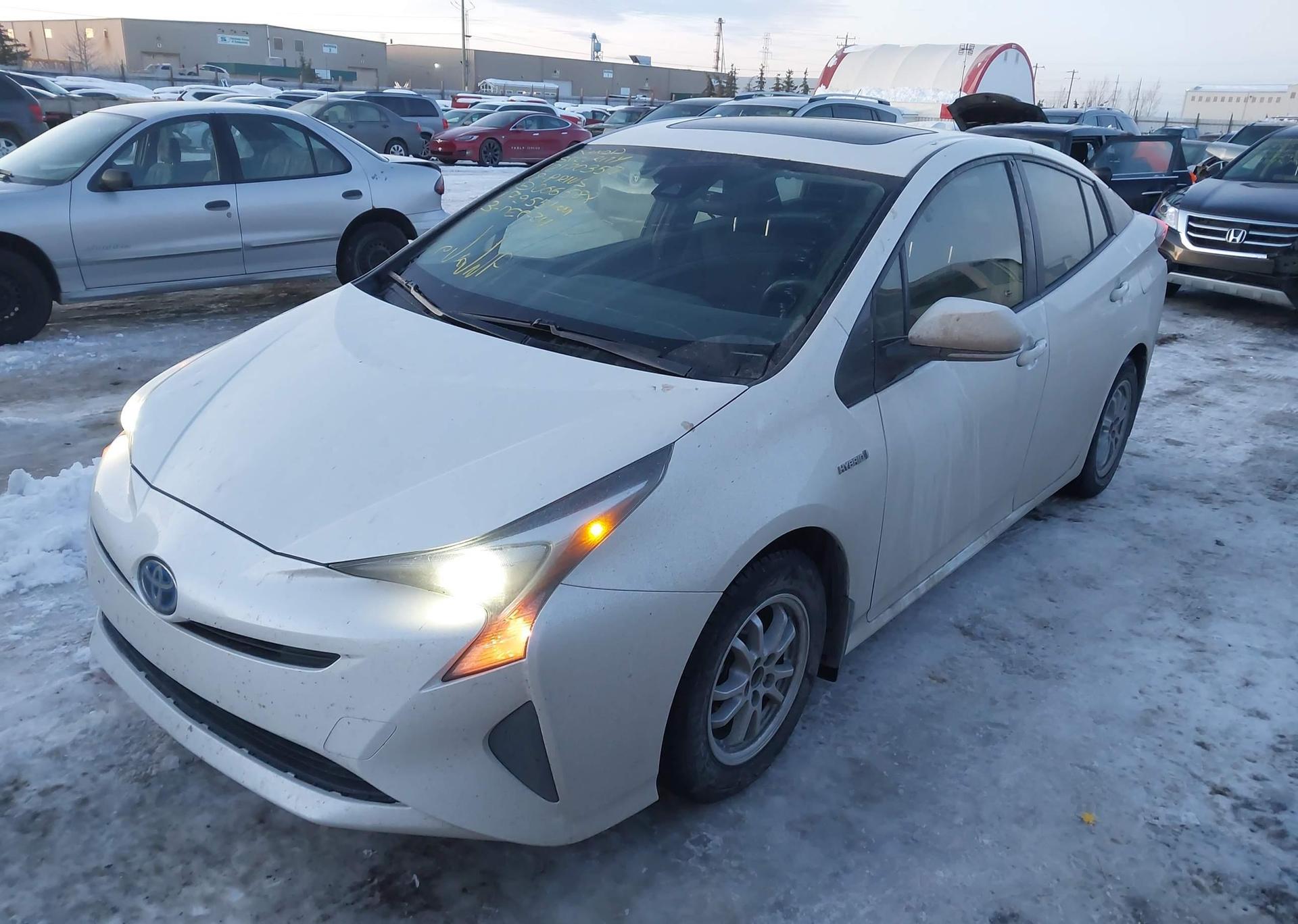 2018 TOYOTA PRIUS