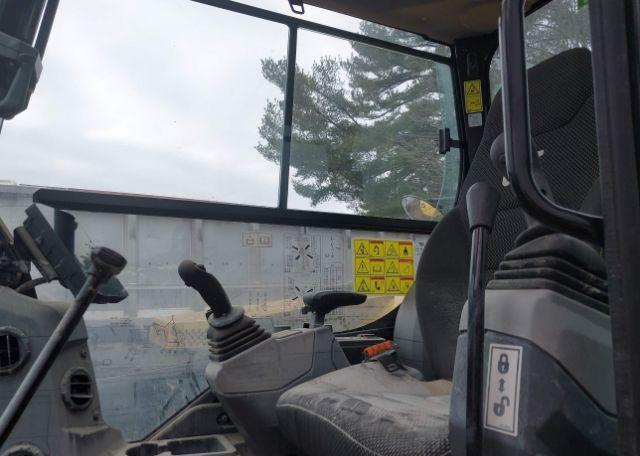 2023 CATERPILLAR 330