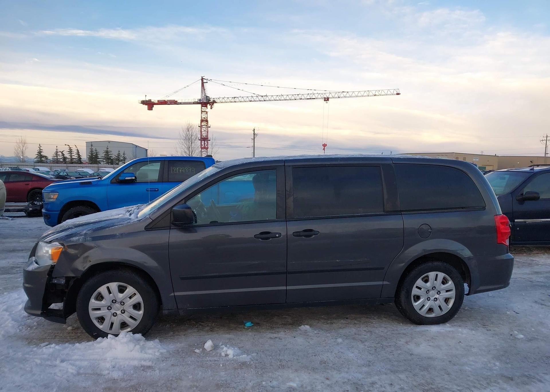2016 DODGE GRAND CARAVAN SE