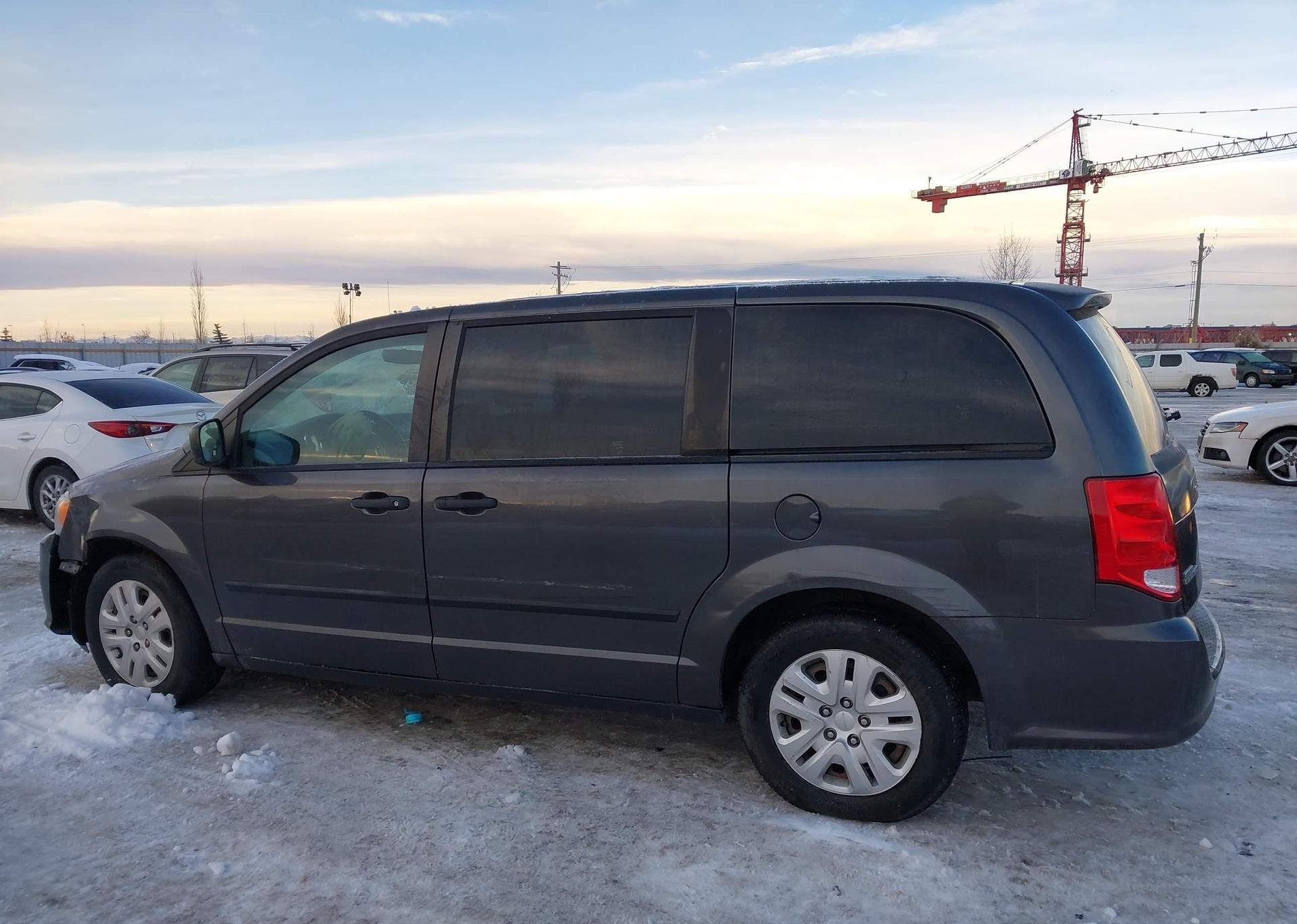 2016 DODGE GRAND CARAVAN SE