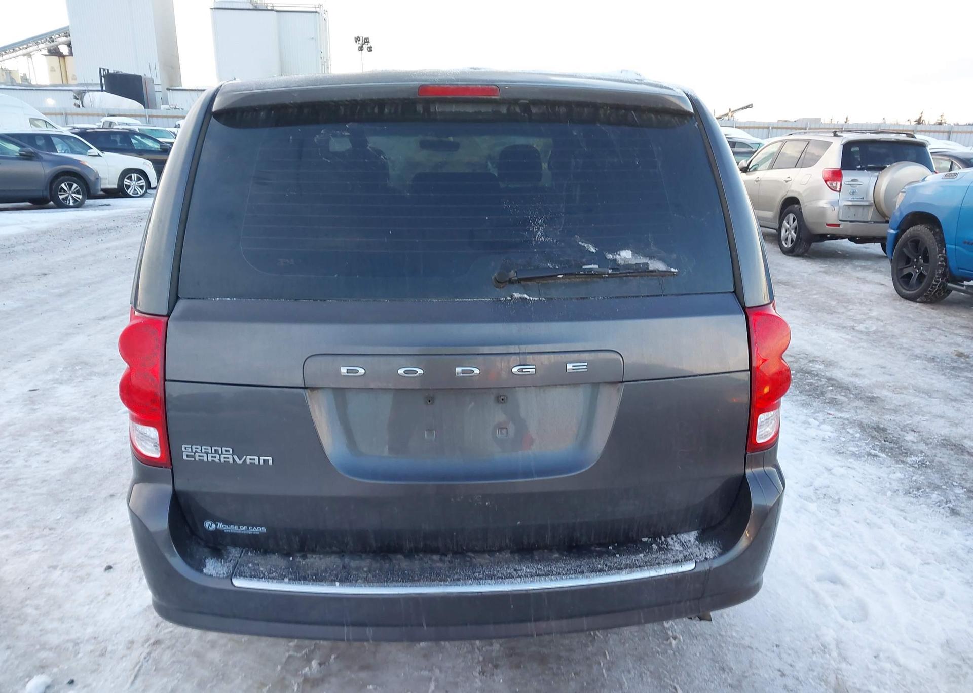 2016 DODGE GRAND CARAVAN SE