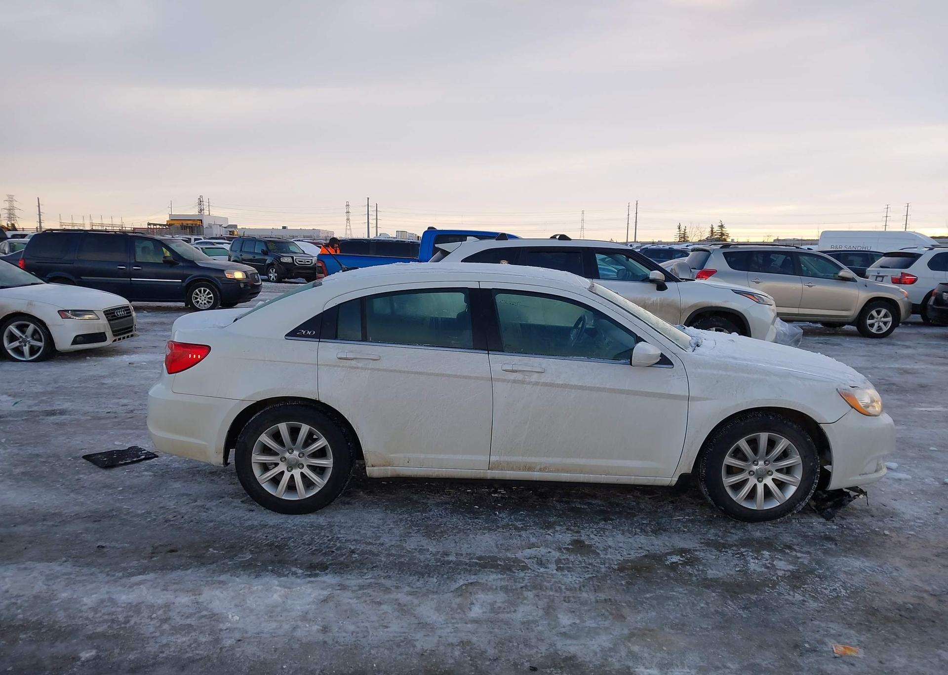 2013 CHRYSLER 200 TOURING