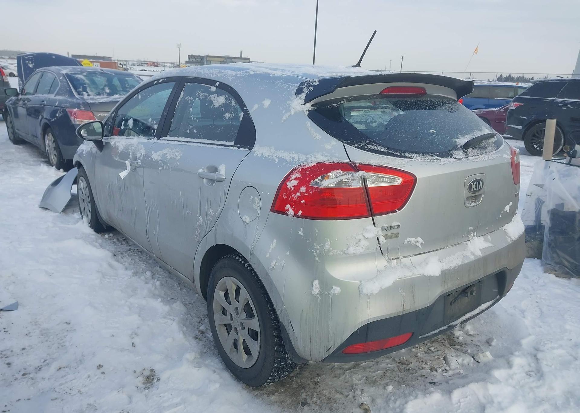 2014 KIA RIO LX