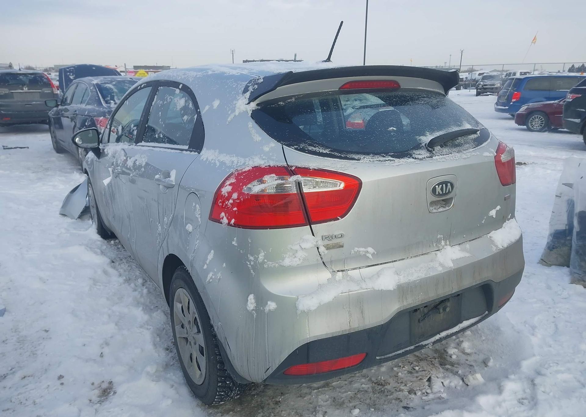2014 KIA RIO LX