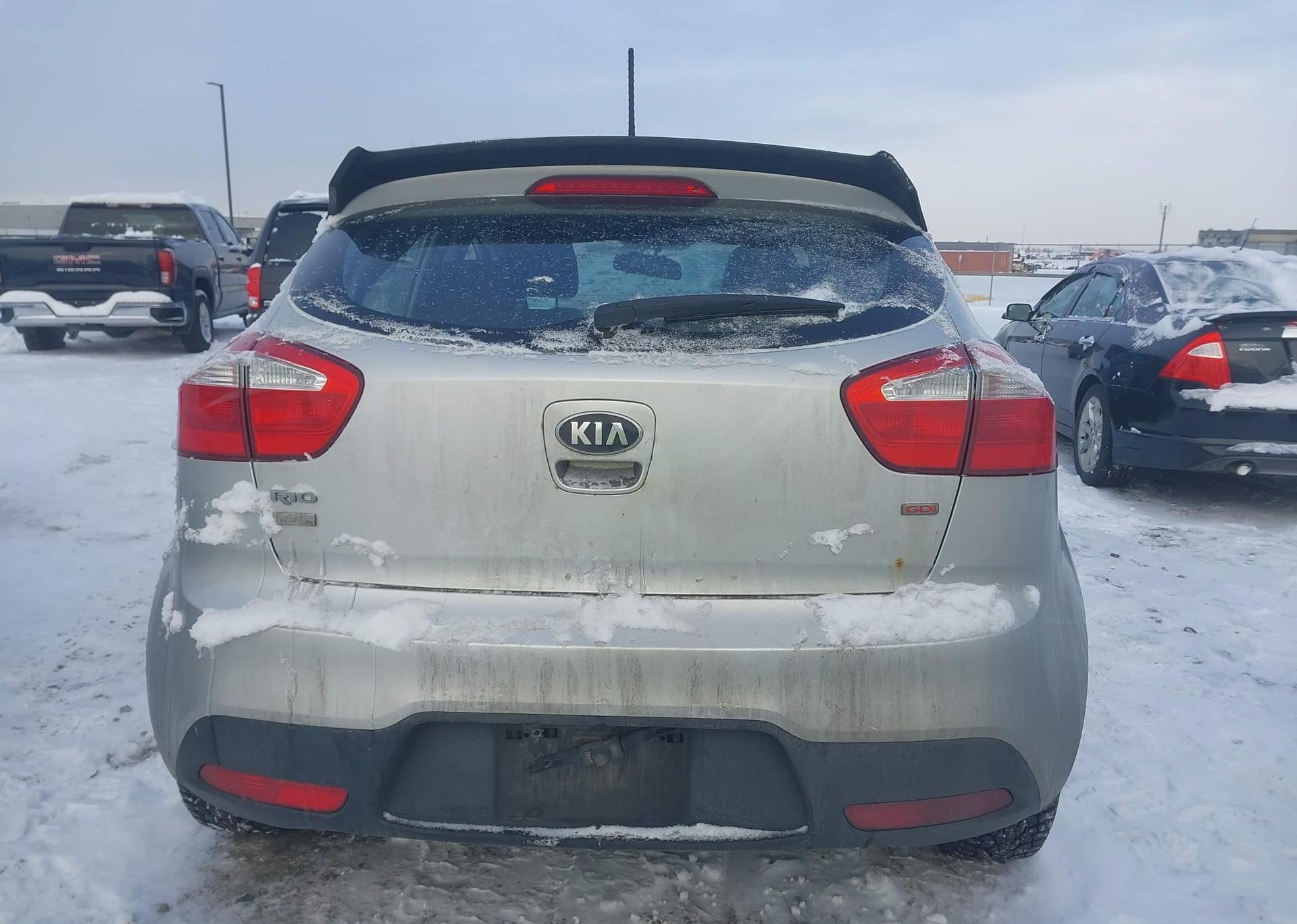 2014 KIA RIO LX