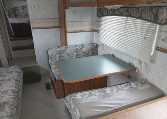 2002 HEARTLAND RV