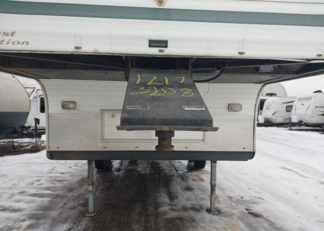 2002 HEARTLAND RV