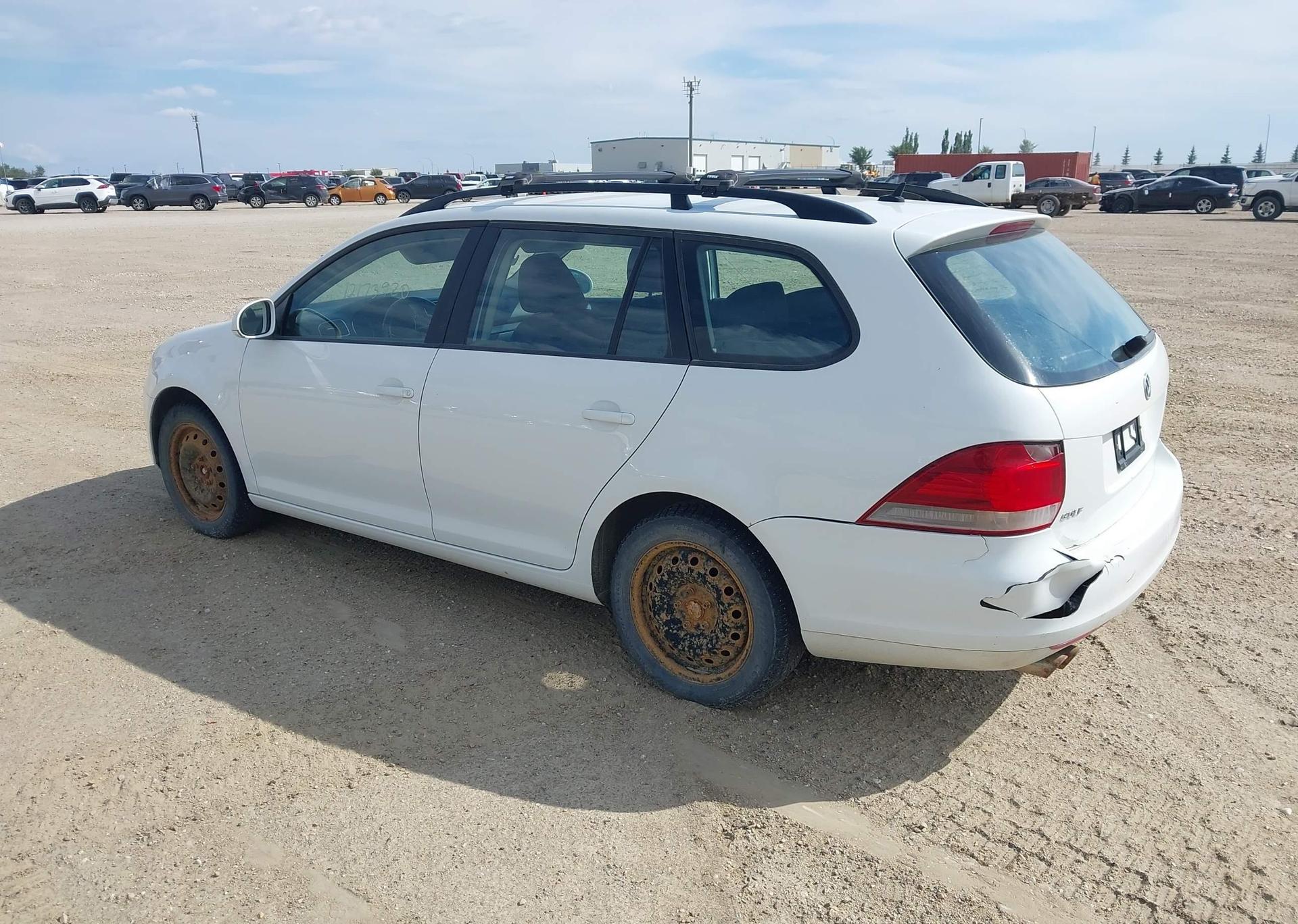 2014 VOLKSWAGEN GOLF WAGON