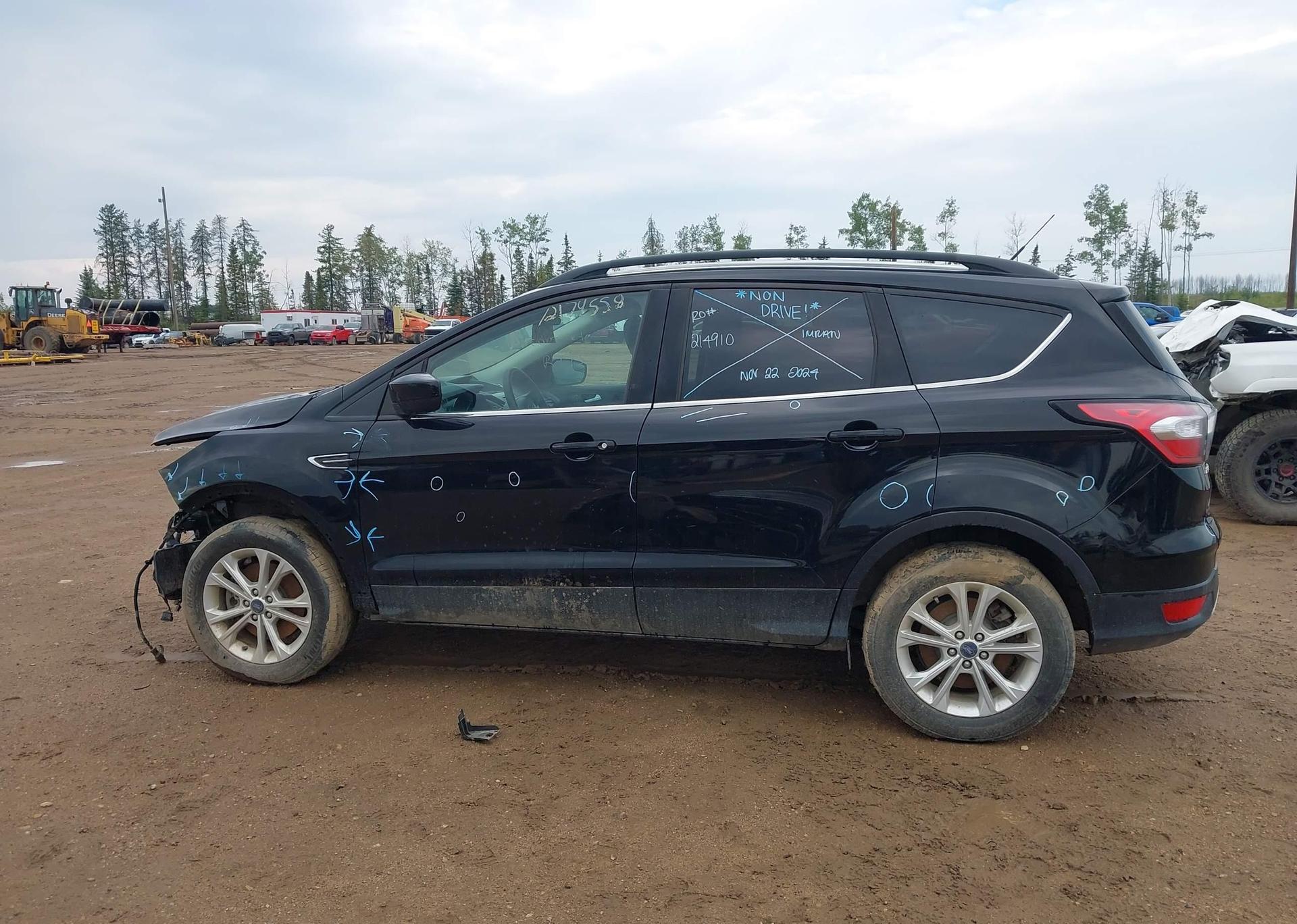2018 FORD ESCAPE SE