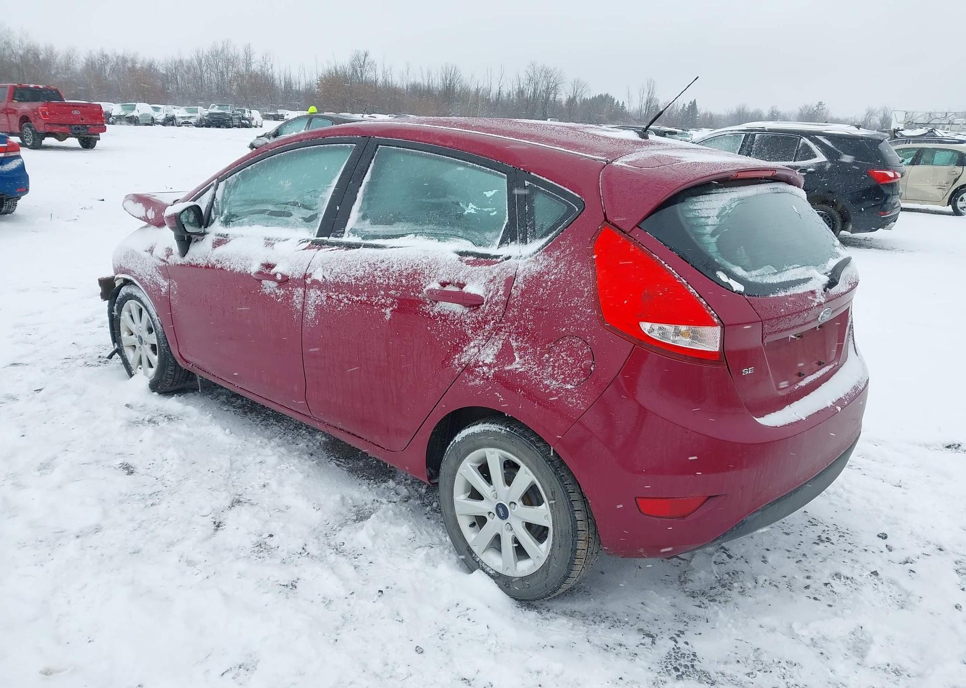 2011 FORD FIESTA SE