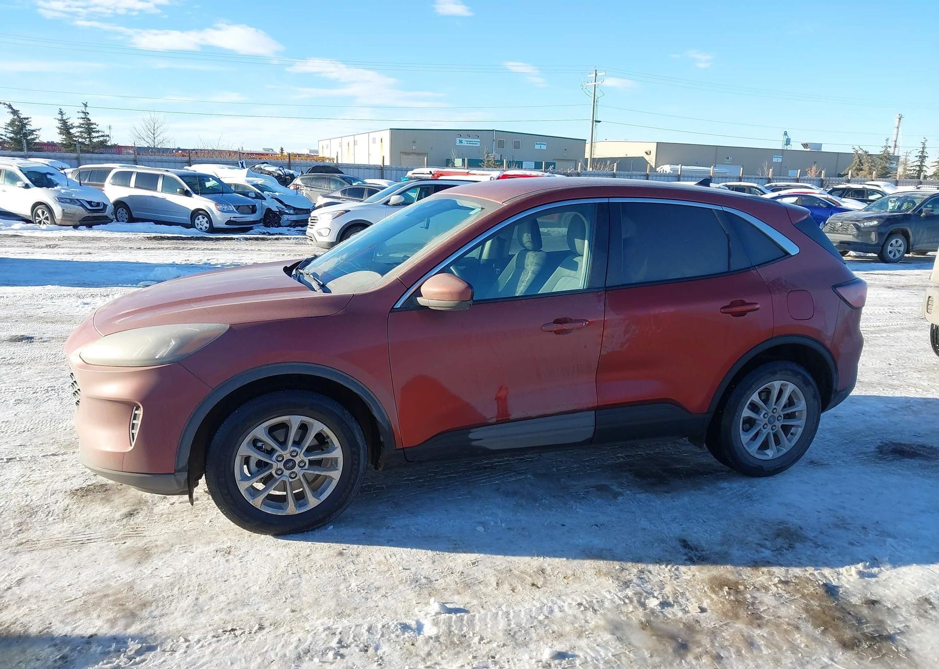 2020 FORD ESCAPE SE