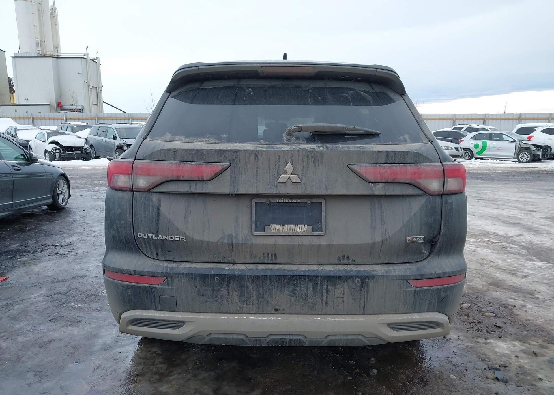 2022 MITSUBISHI outlander