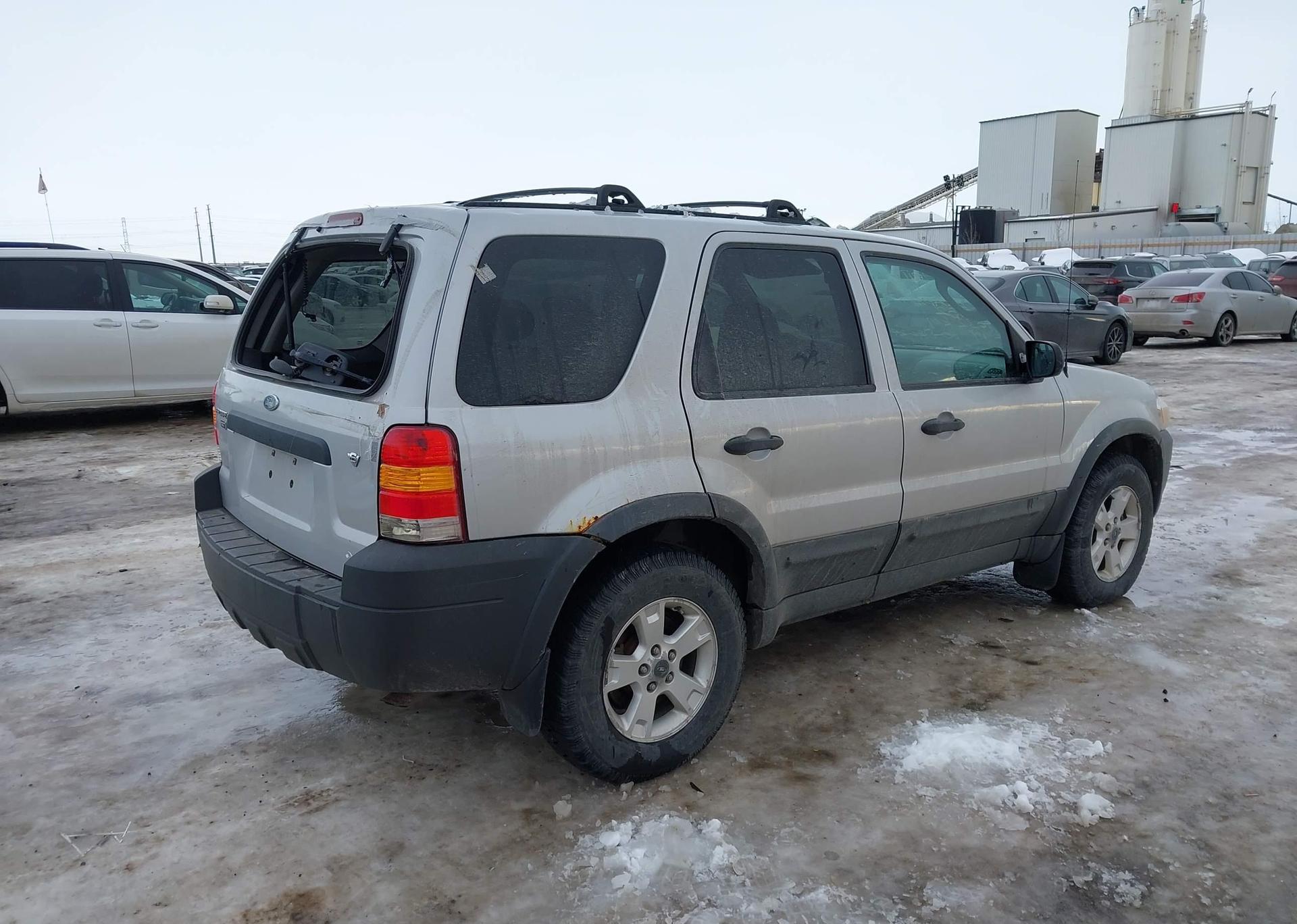 2007 FORD ESCAPE XLT
