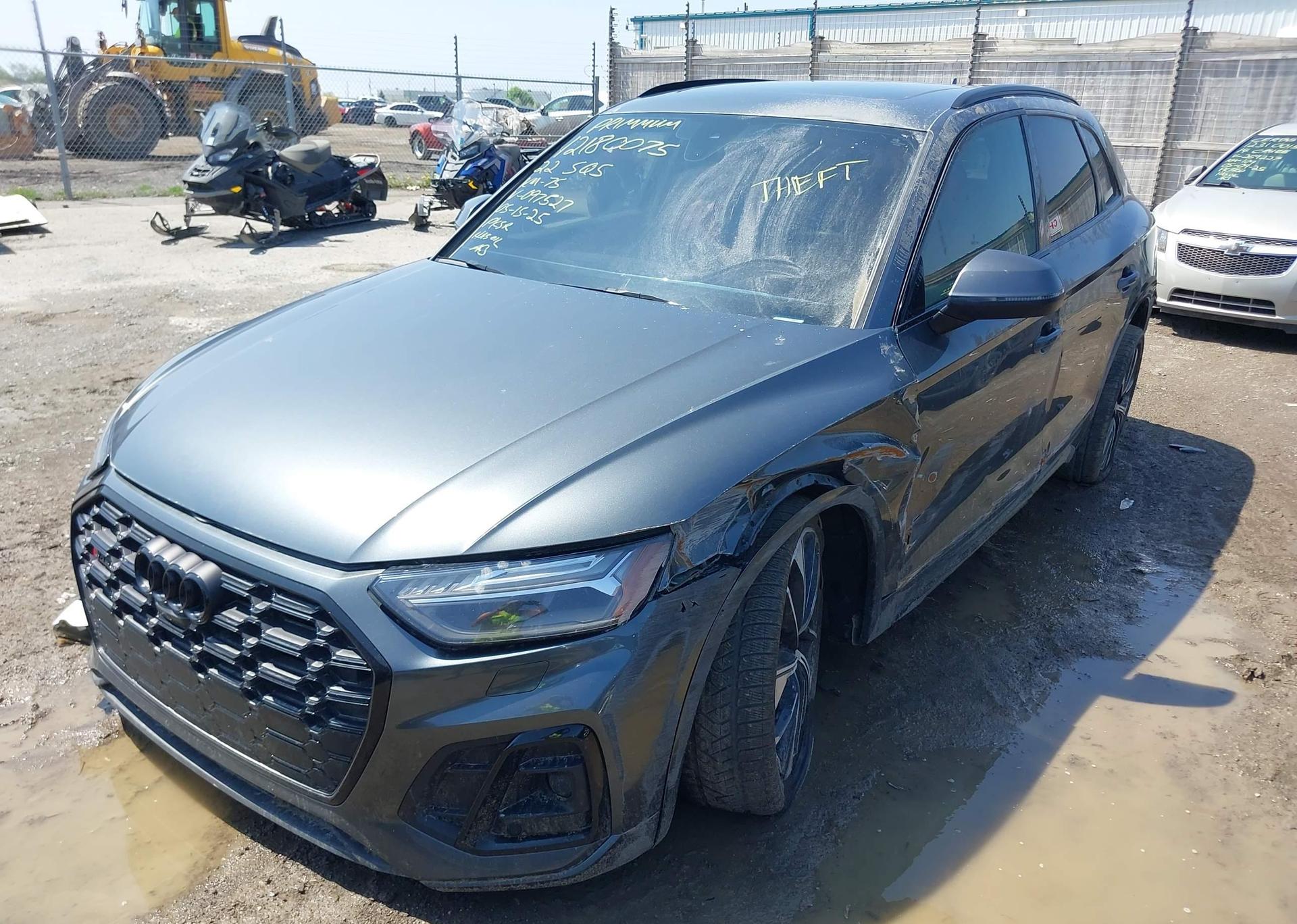 2022 AUDI SQ5