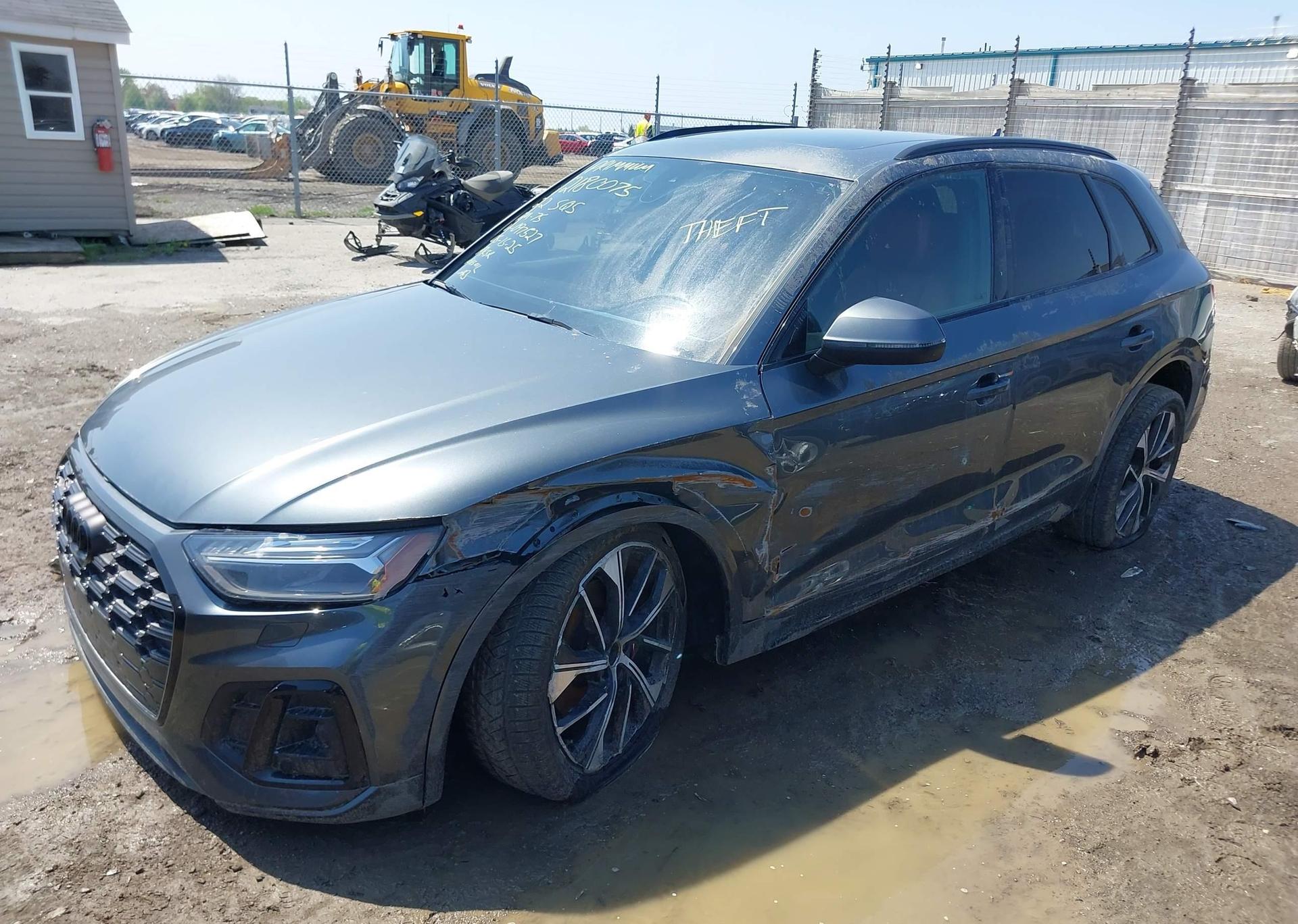 2022 AUDI SQ5
