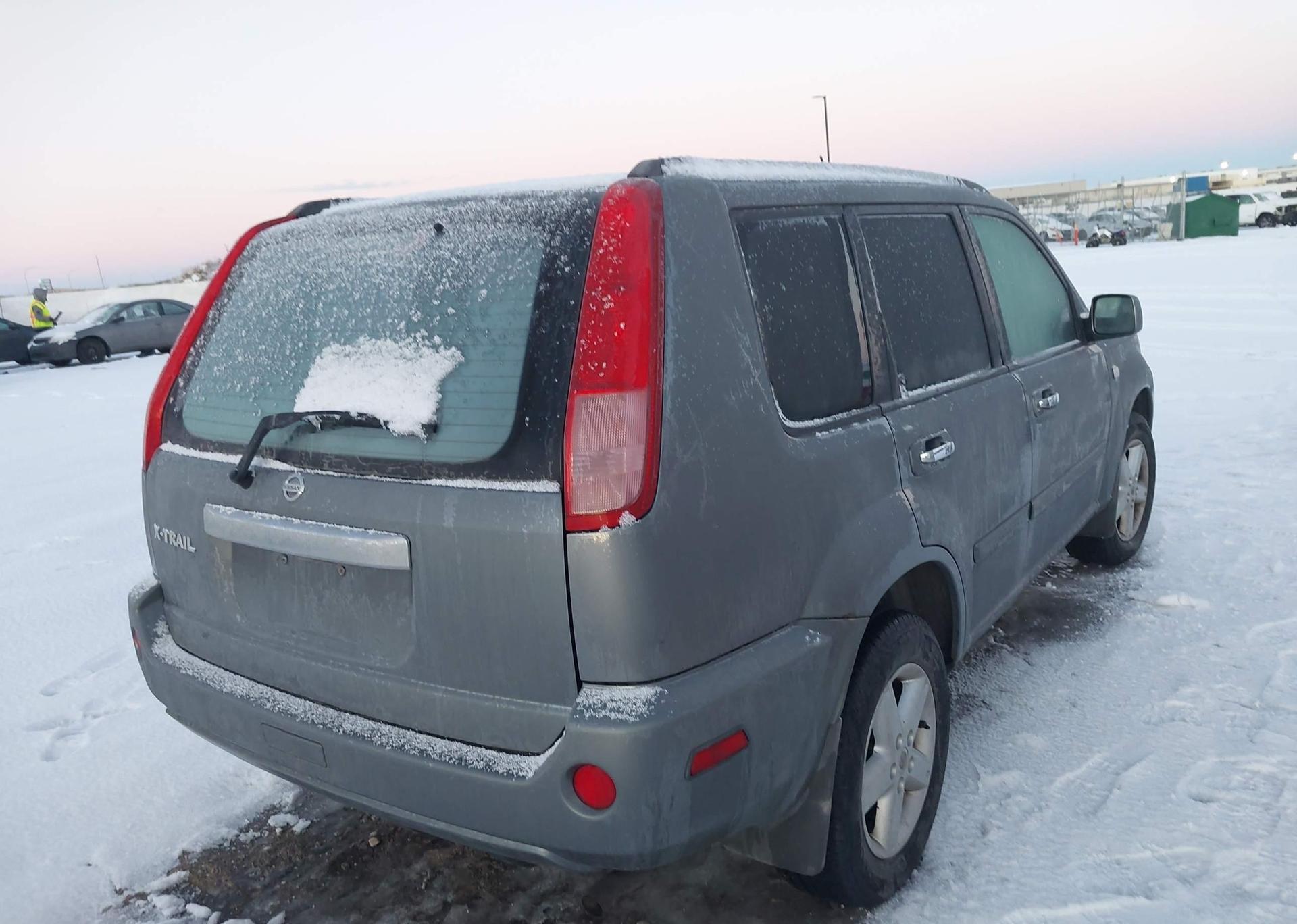 2006 NISSAN X-TRAIL