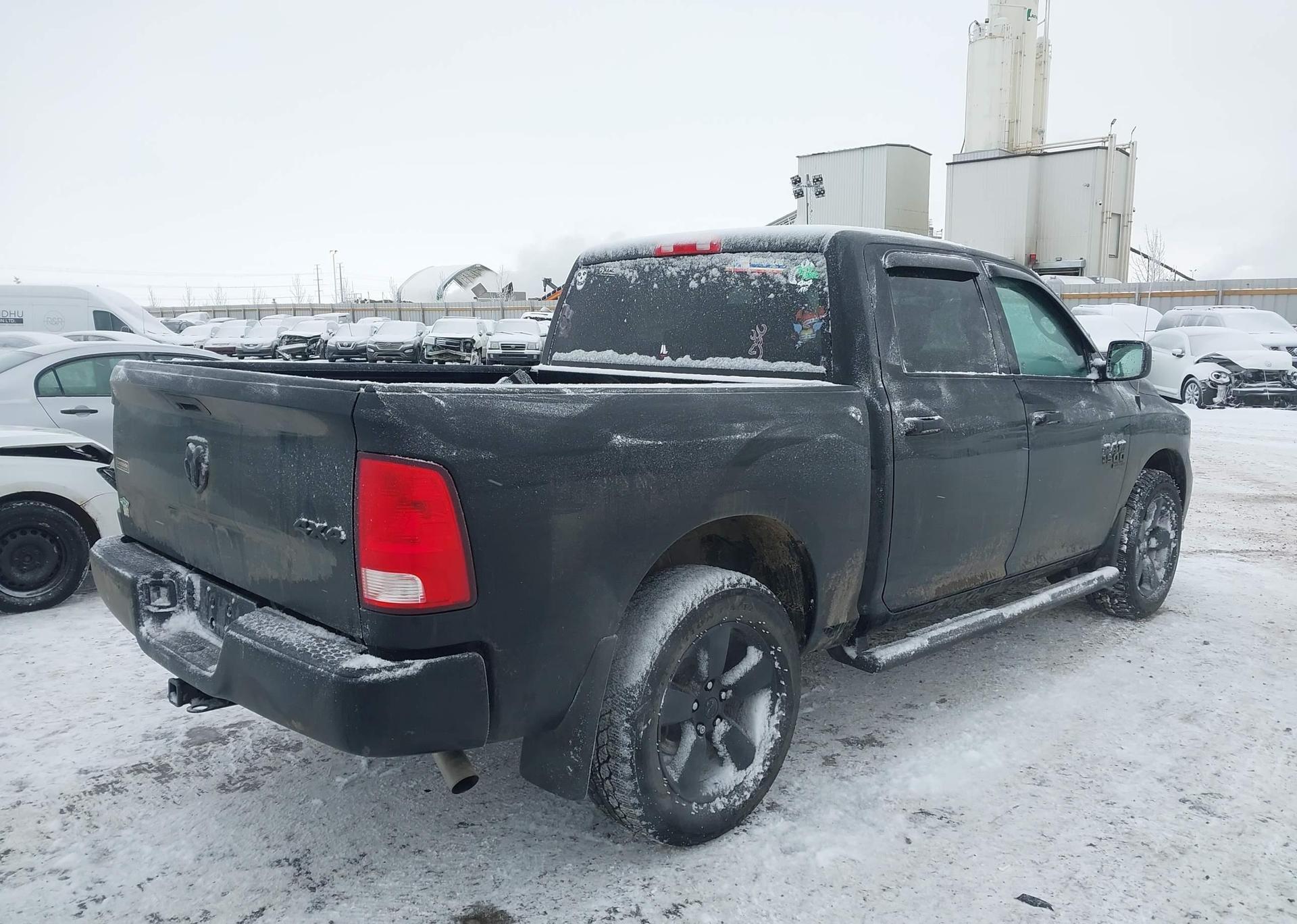 2022 RAM 1500 CLASSIC TRADESMAN