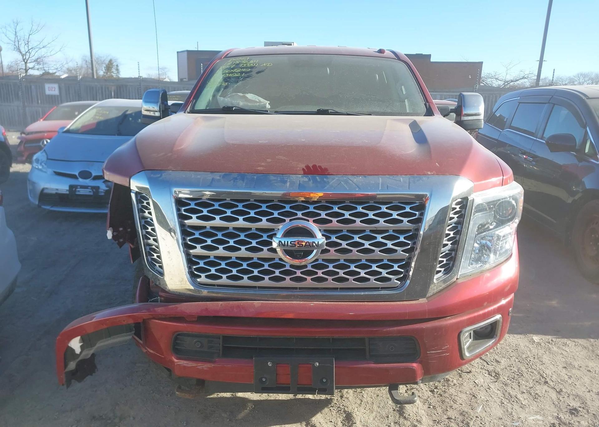 2017 NISSAN TITAN XD