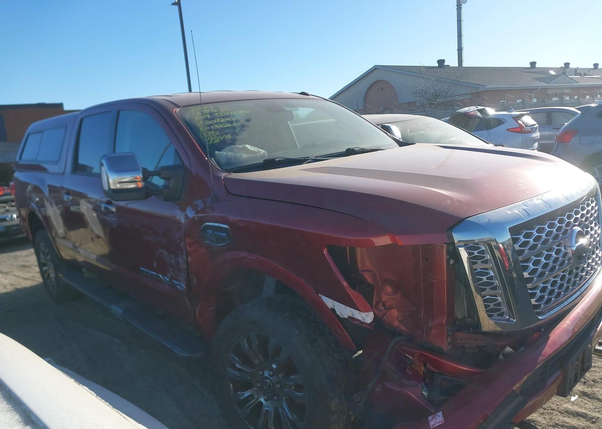 2017 NISSAN TITAN XD