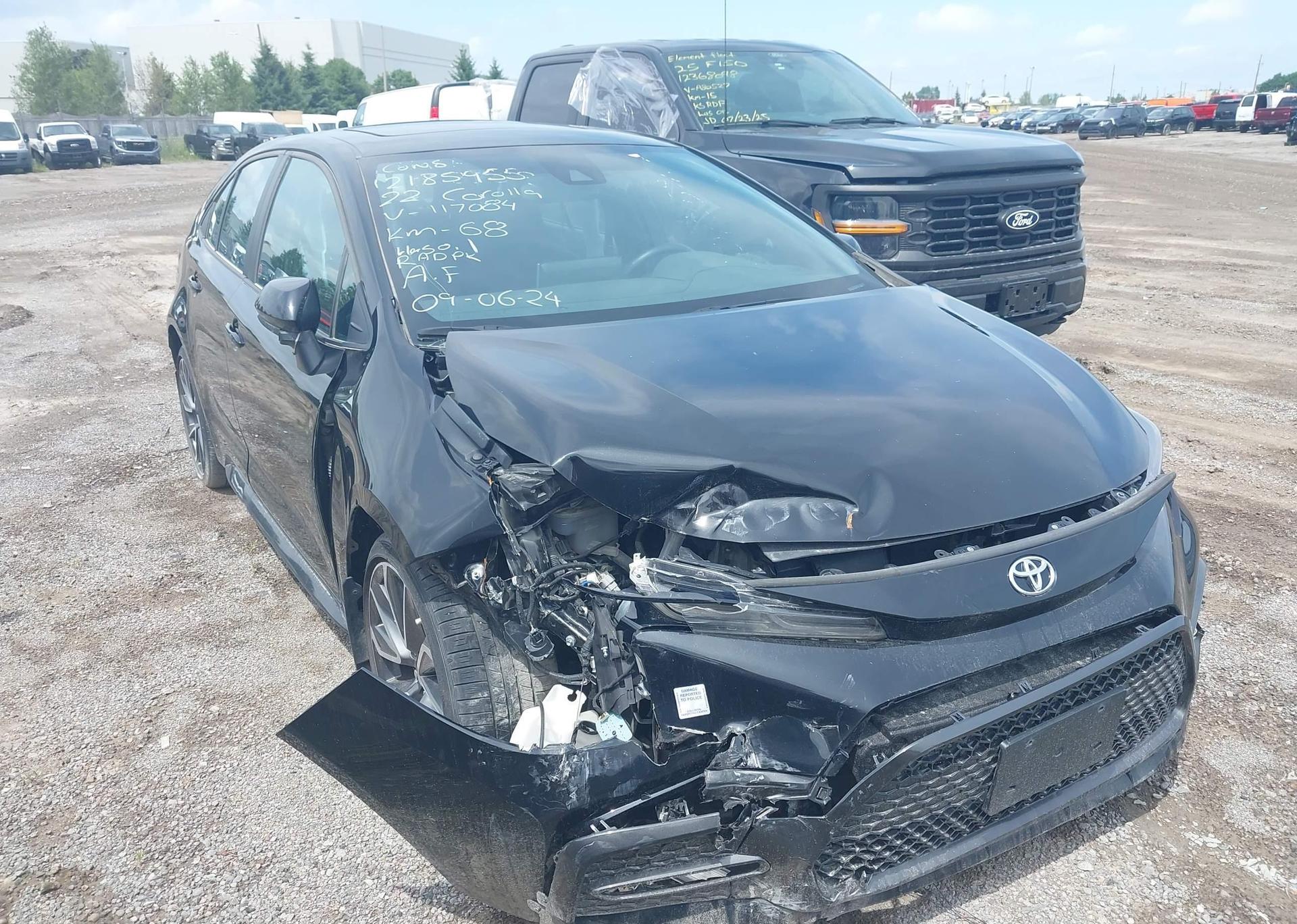2022 TOYOTA COROLLA SE